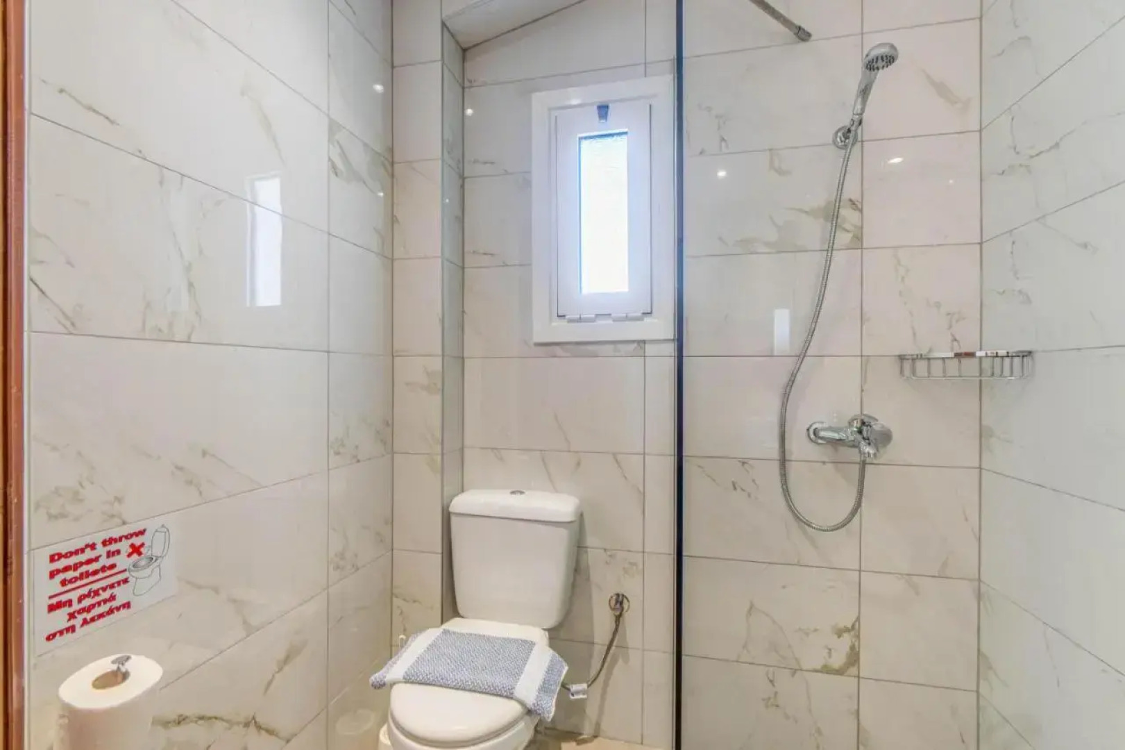 Angela Hotel and Apartments