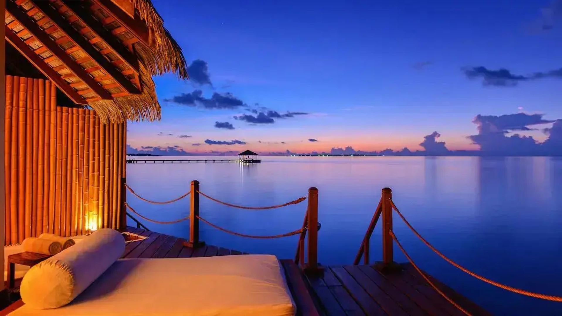 Курорт Adaaran Prestige Water Villas - with Dine around Premium All inclusive - 24 hours – 45 Minutes from Male by Seaplane