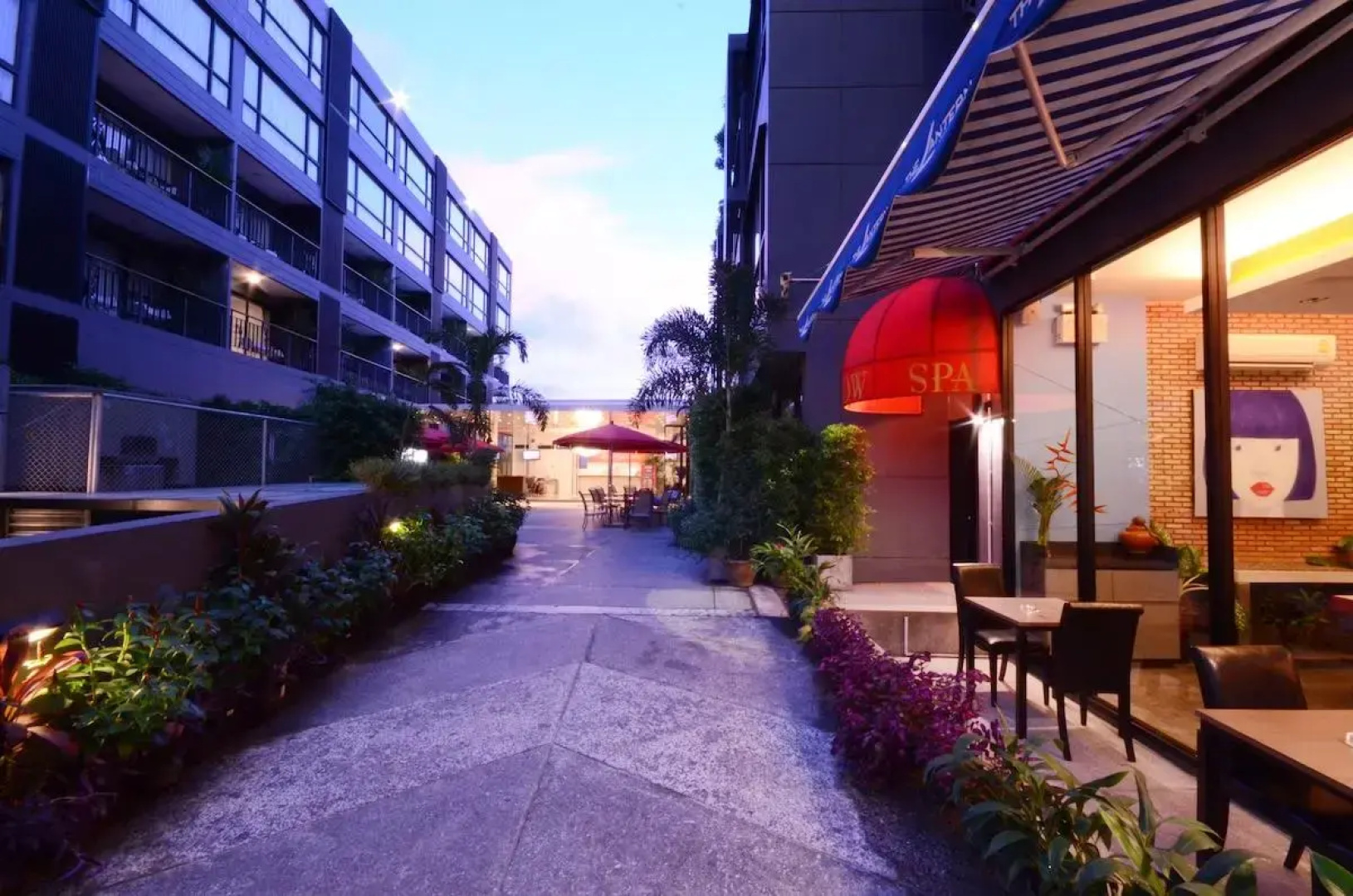 The Lantern Resorts Patong