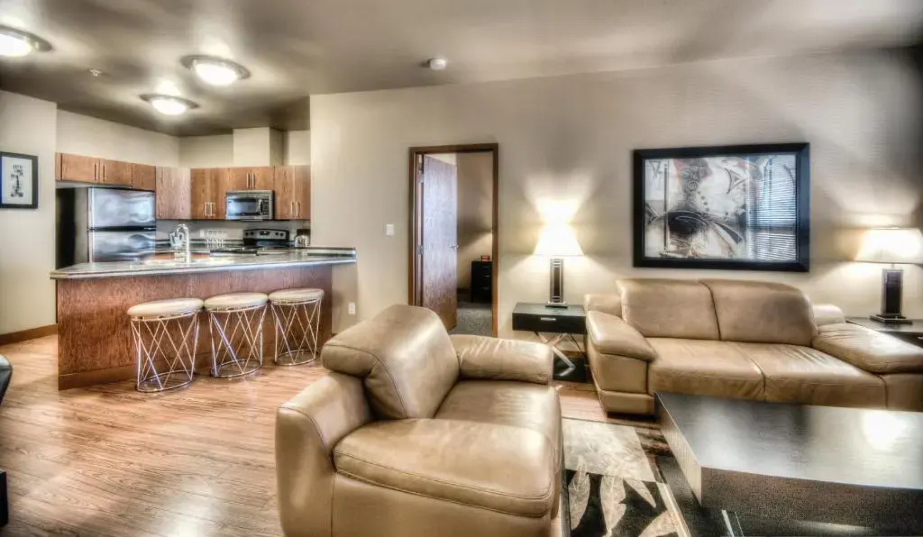 Grand Inn & Residence (ex. Podollan Rez-idence Grande Prairie) 