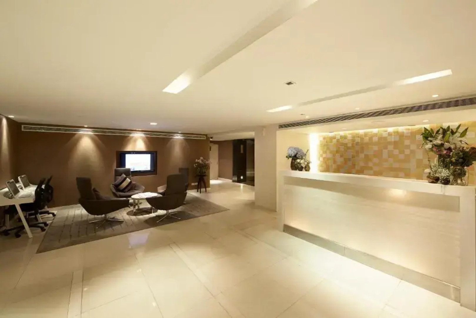 Sora Resort & Suites Sukhumvit