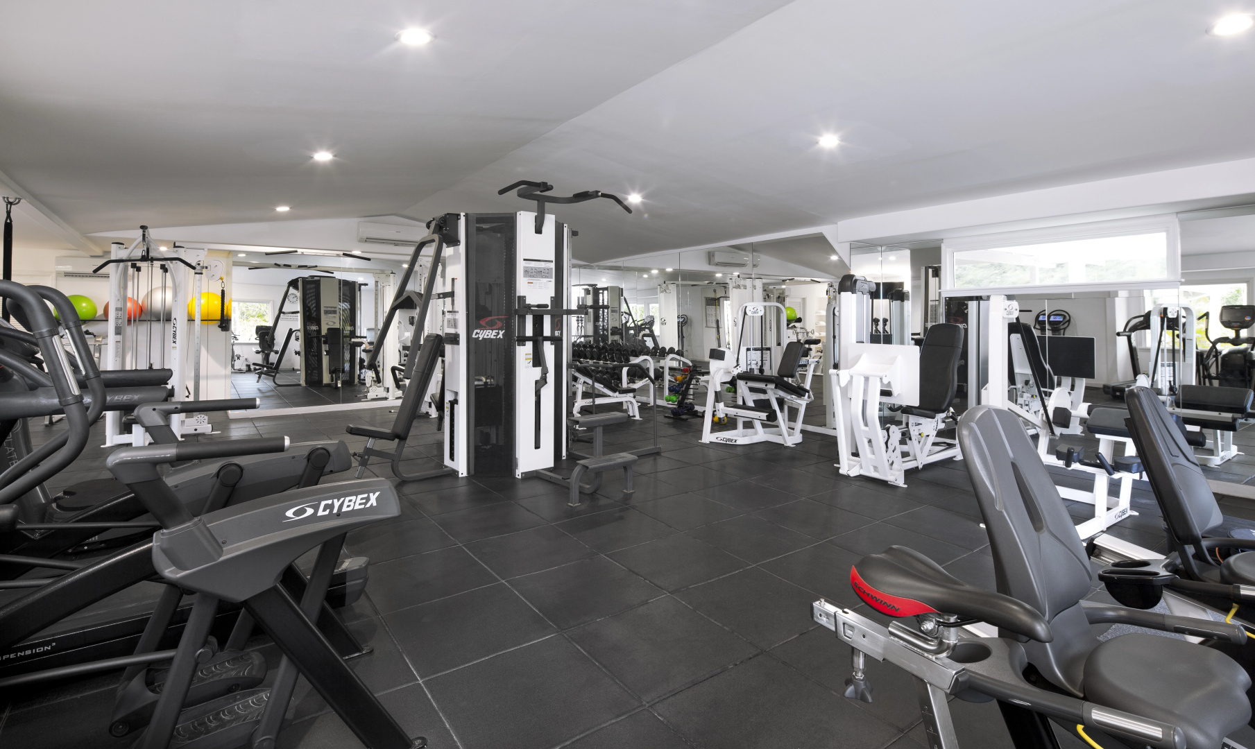 Galley Bay Resort & Spa