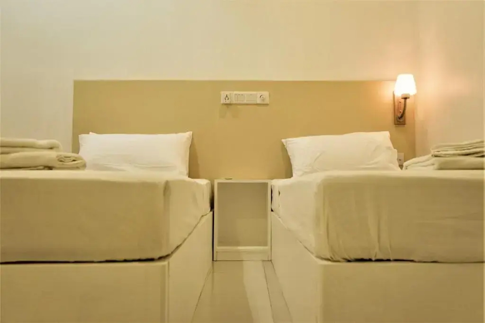 Отель Nala Island Village