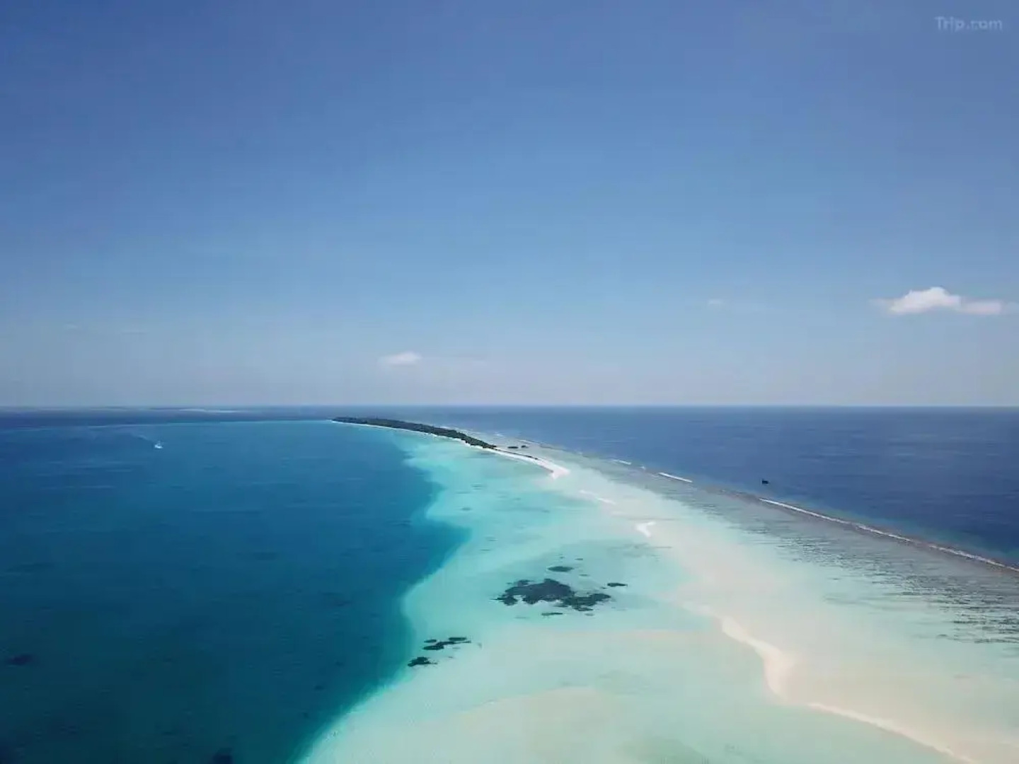 Отель Kite And Dive Village Fenfushi 