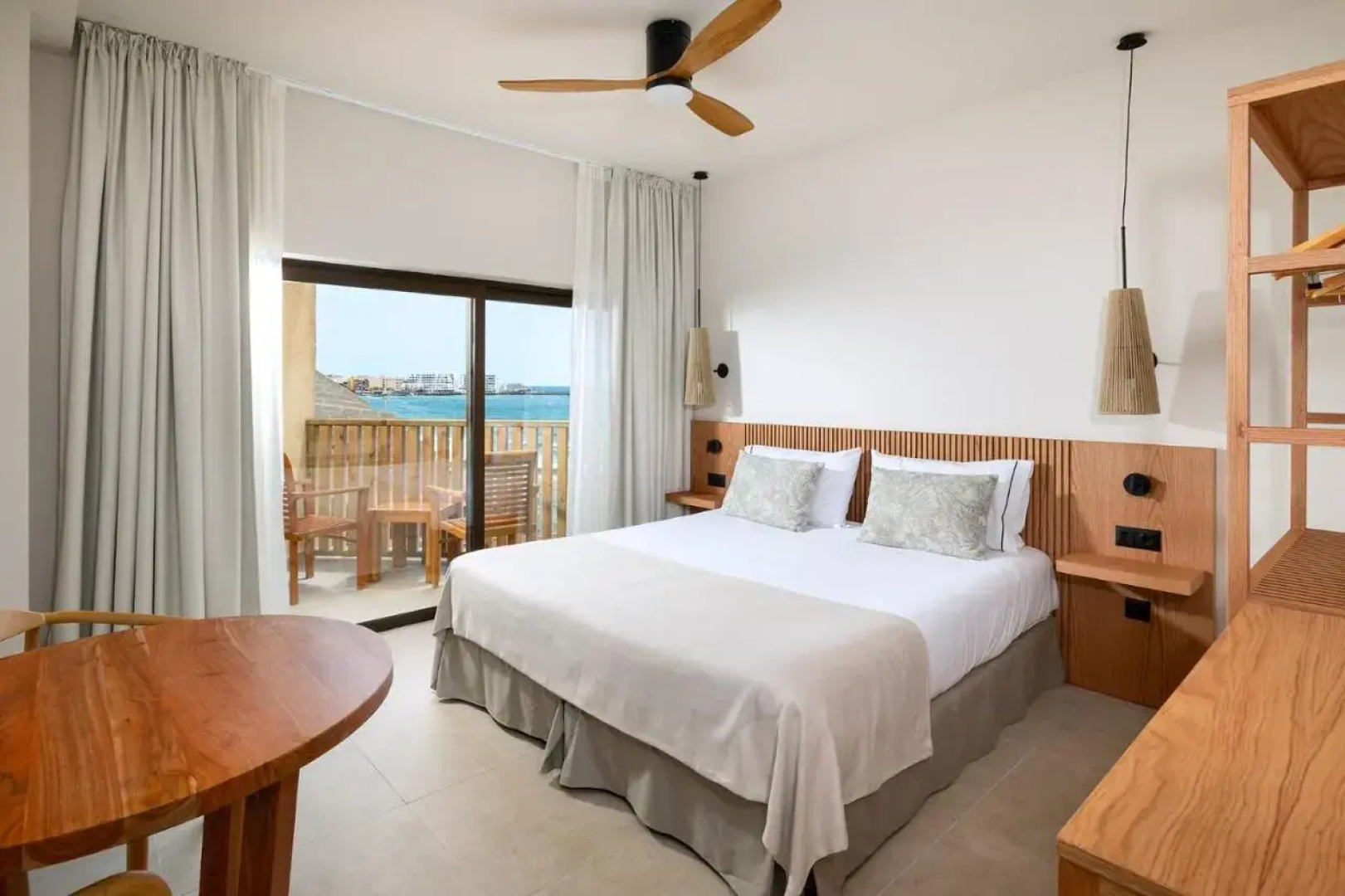Отель Playa Sur Tenerife