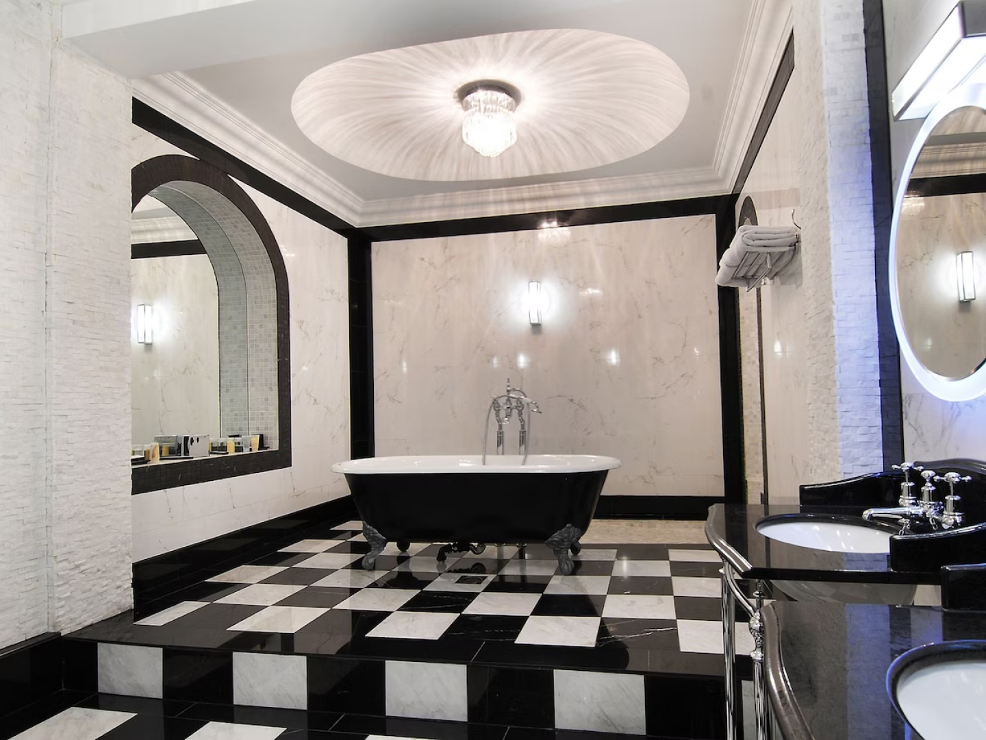 Grand Royale Hyde Park