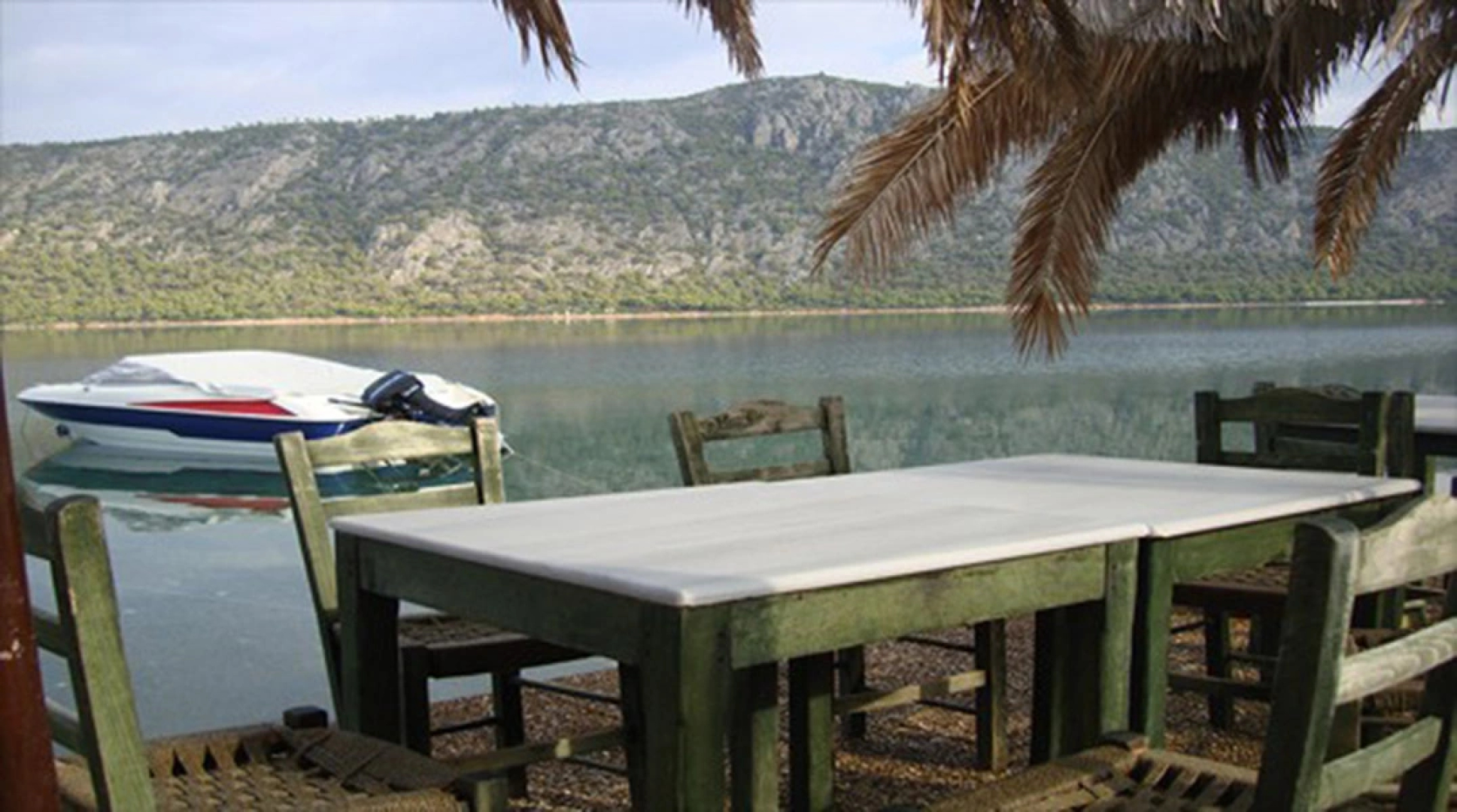 Mantas Bay