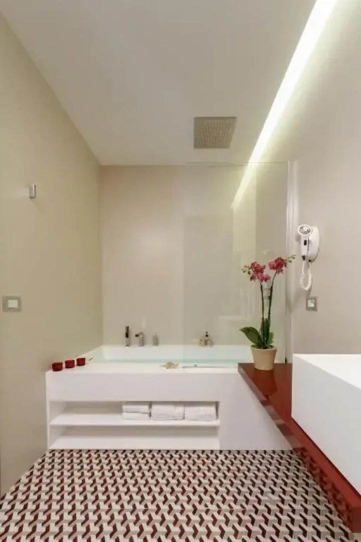 Zafran Boutique Hotel