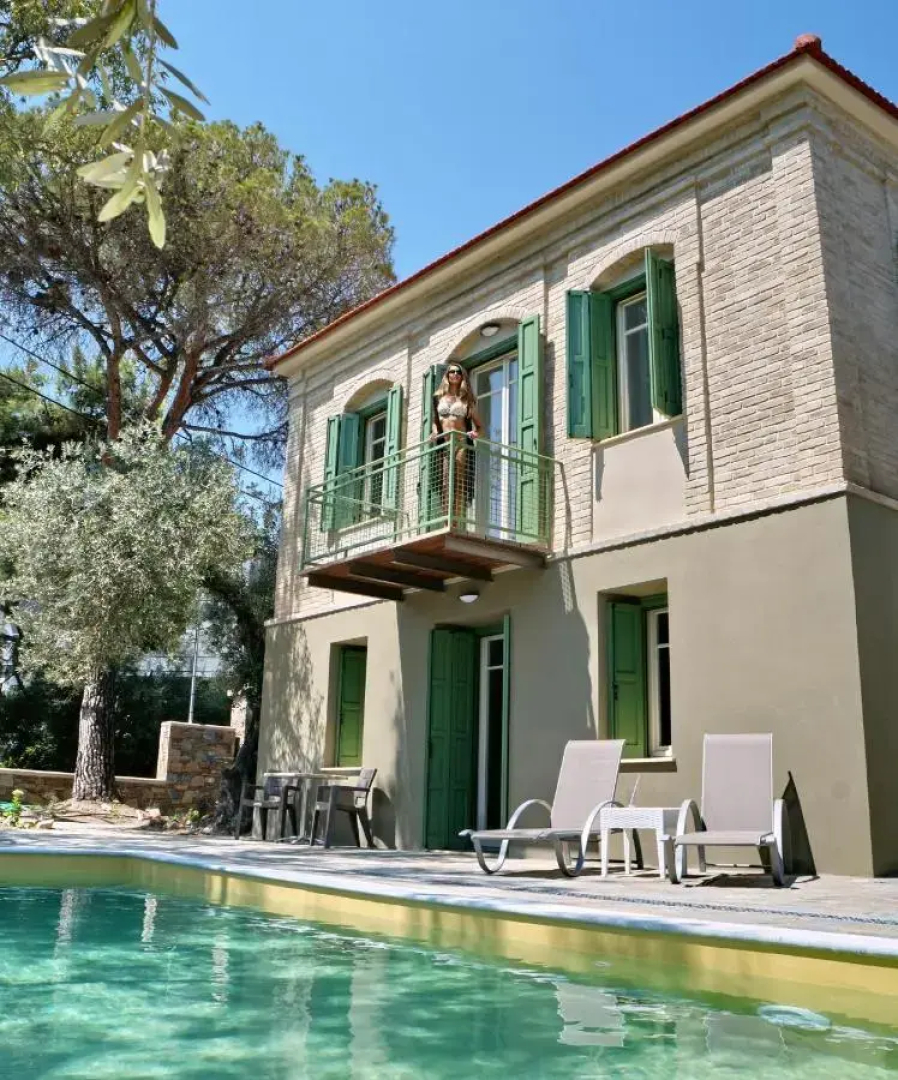 Ouzo Traditional House with private pool