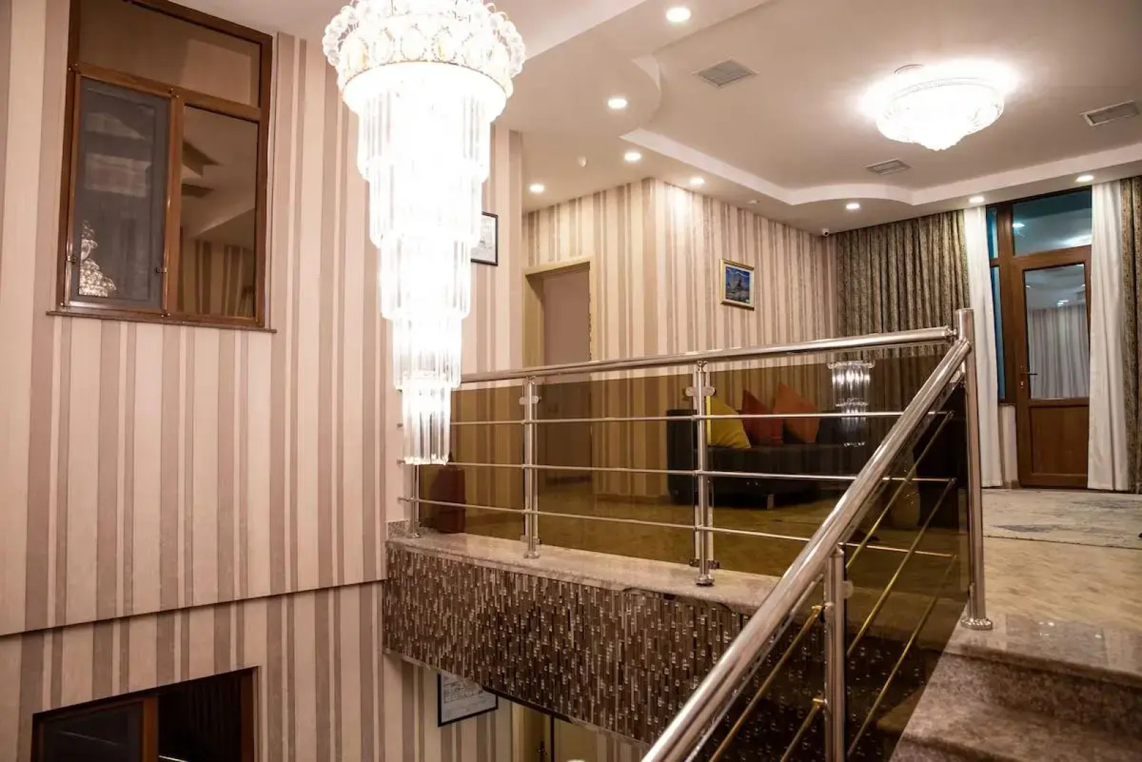 Отель Sebail Inn