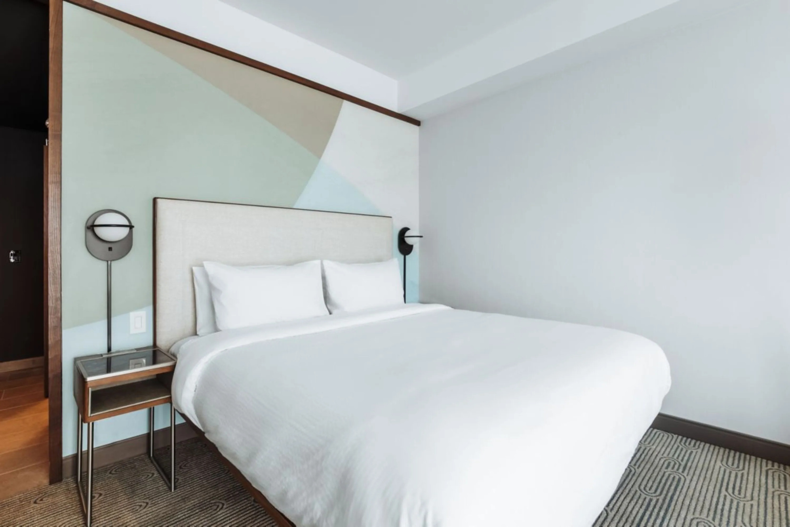 Courtyard by Marriott Santa Barbara Downtown
