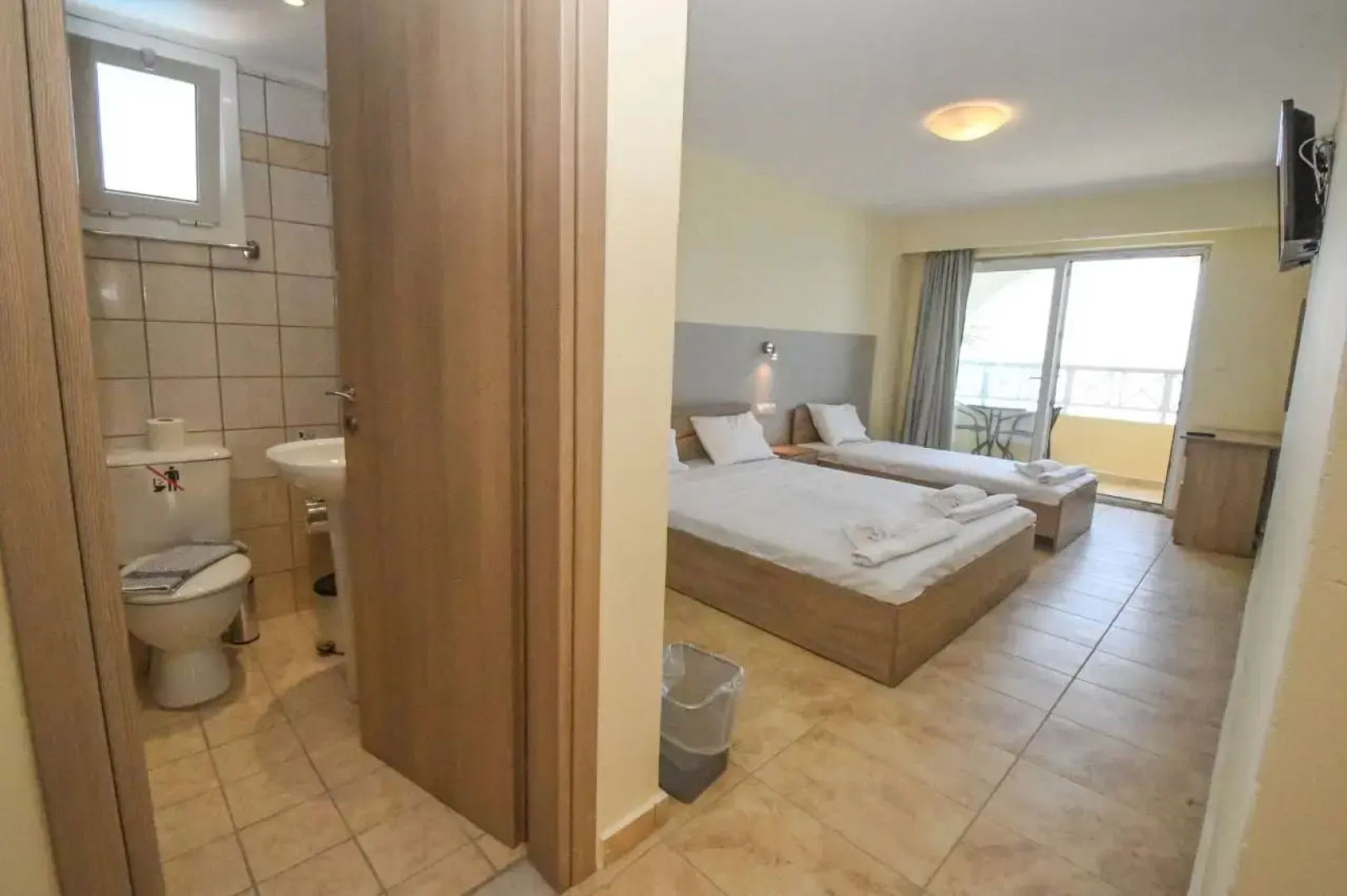Nefeli Beach Hotel