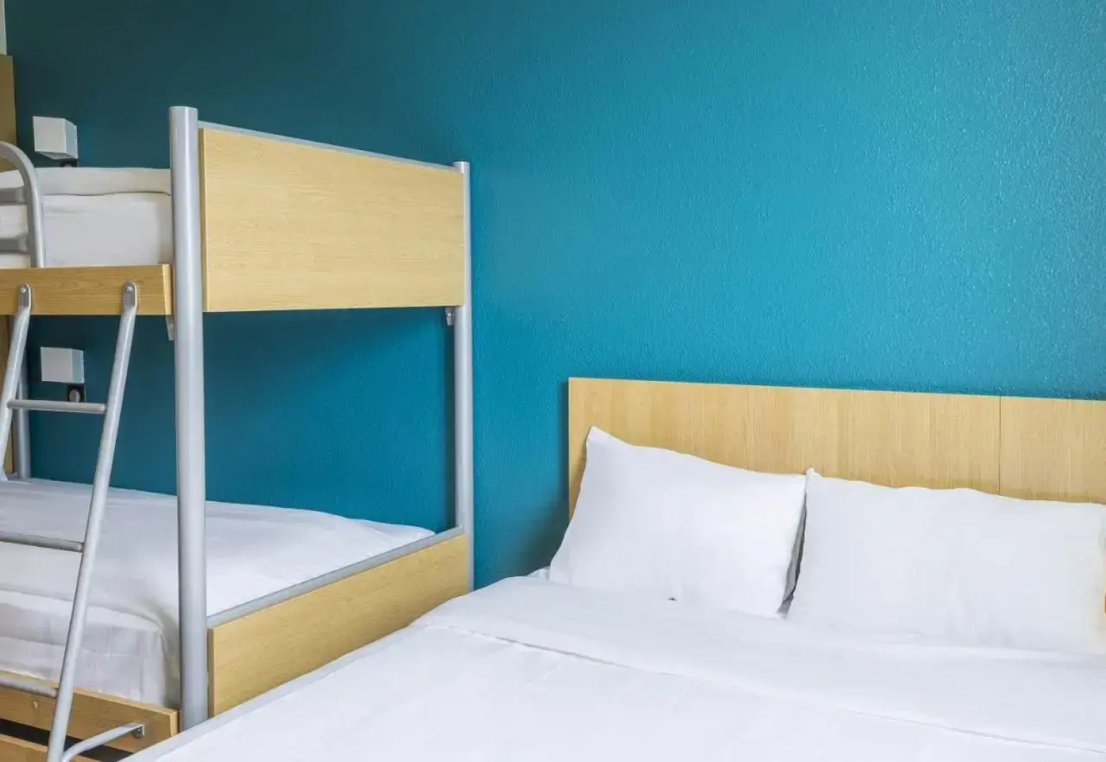 B&B HOTEL Auxerre Monéteau