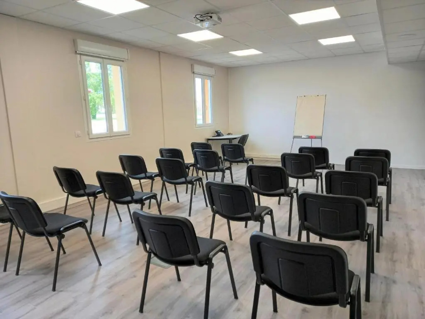 Отель B&B Agen Castelculier