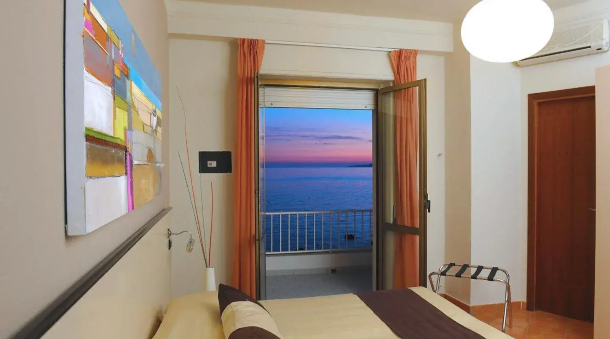 Hotel Mediterraneo