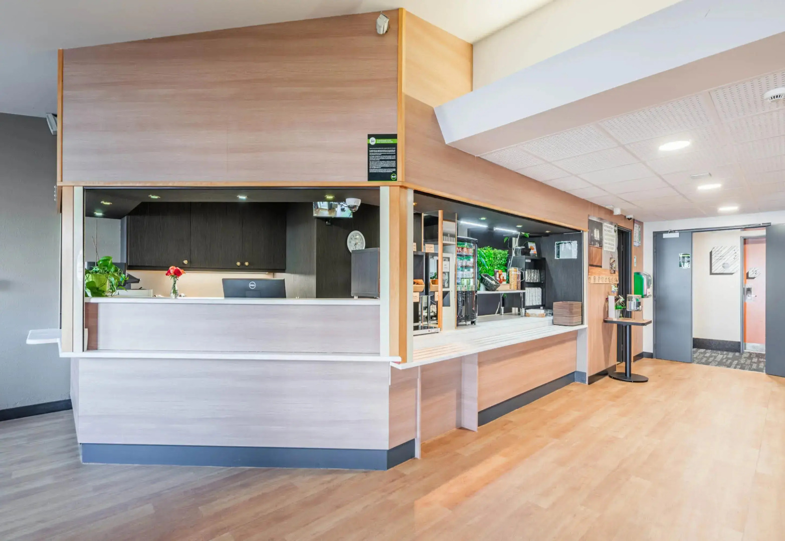 B&B HOTEL Strasbourg Aéroport