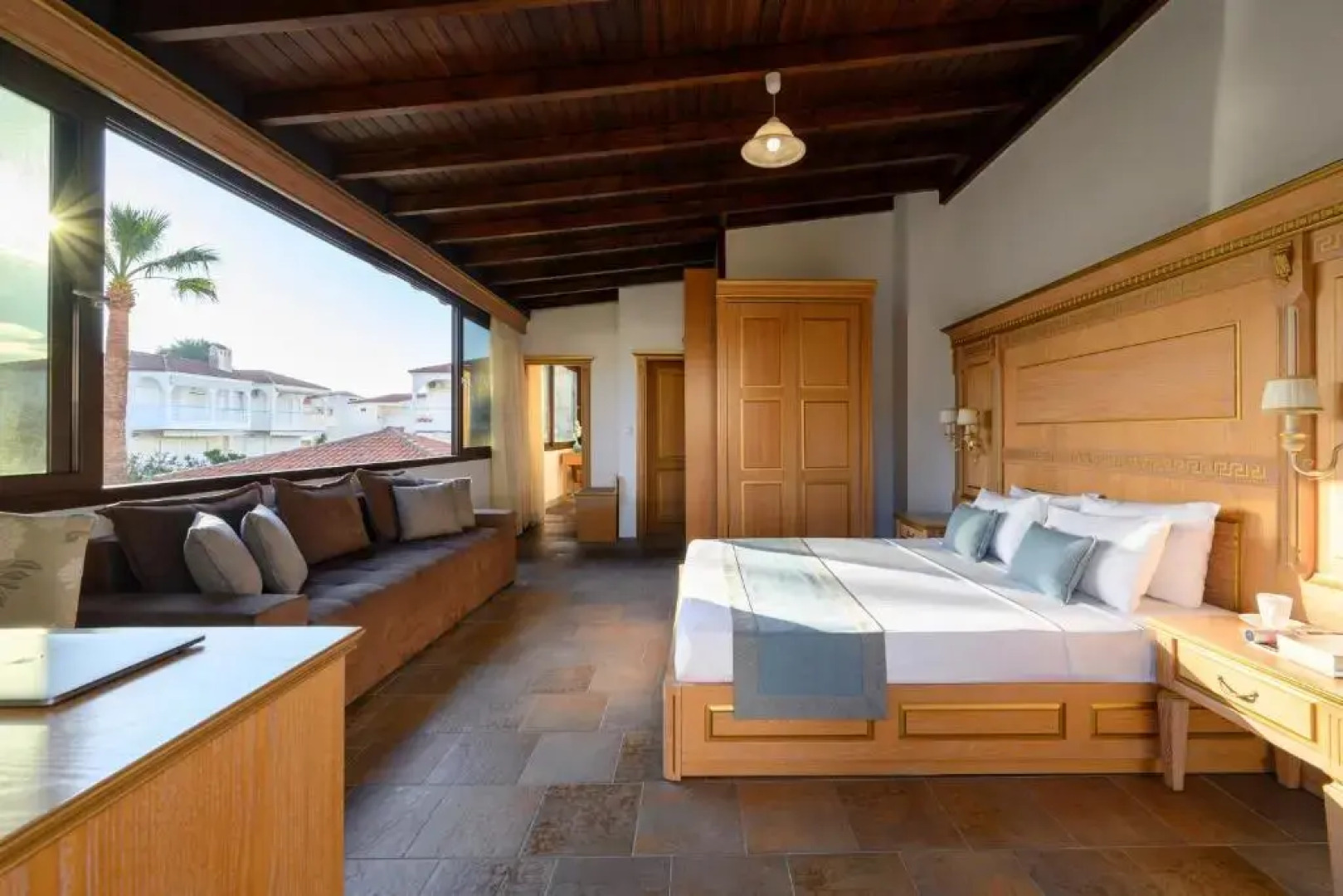 Evlogia Hotel Seafront & Annex by Greek Pride