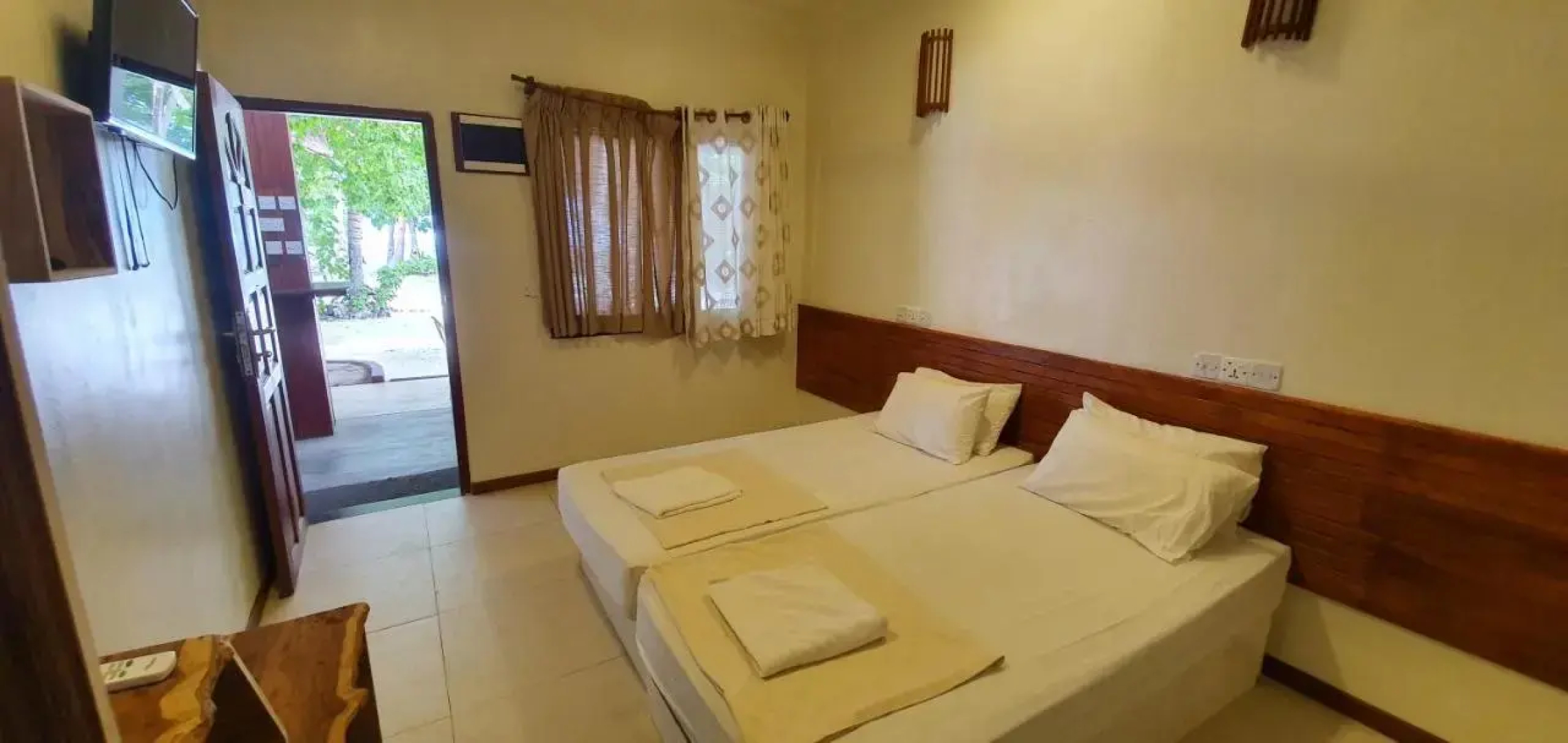 Surf Deck Guest House