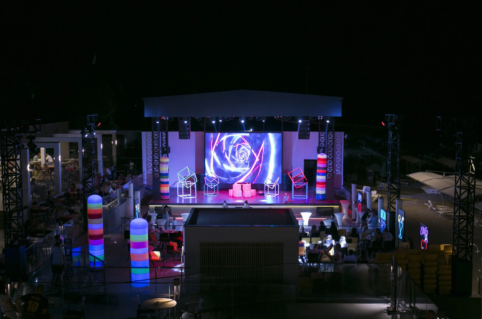 Отель Sailor's Beach Club