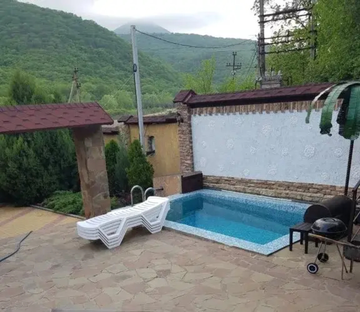 Semejnyij Dom Guest house