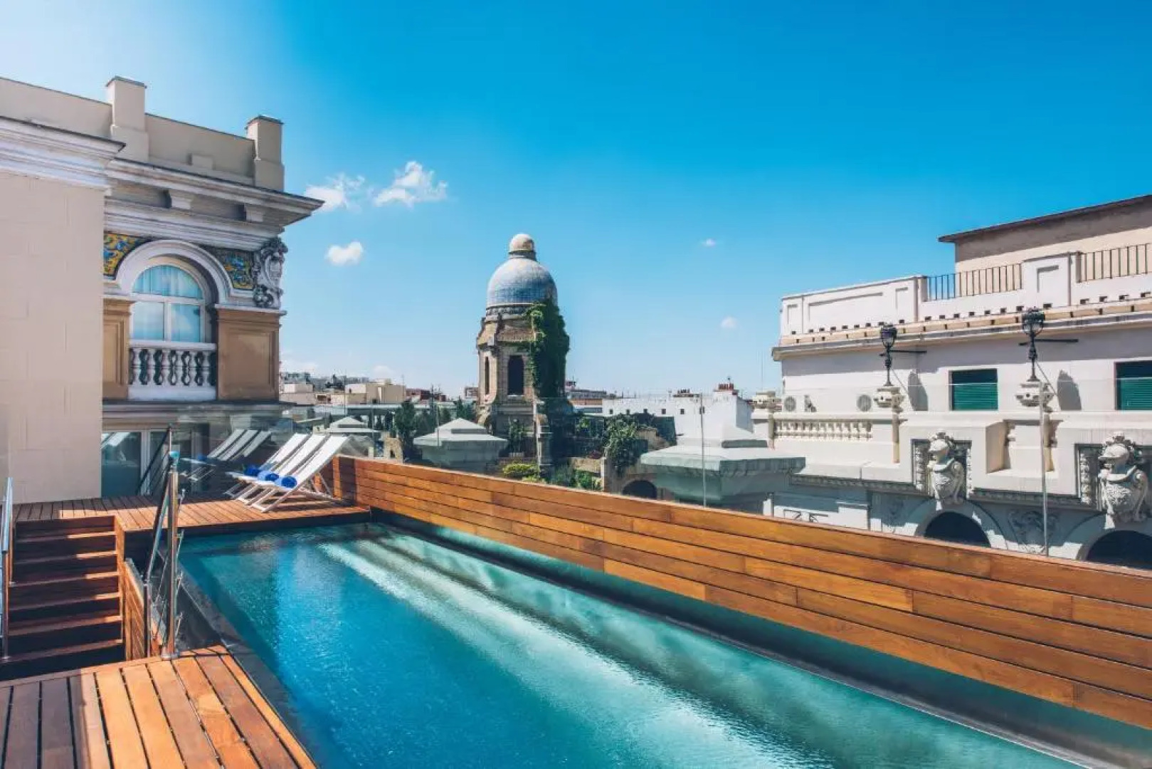 Отель Iberostar Las Letras Gran Via