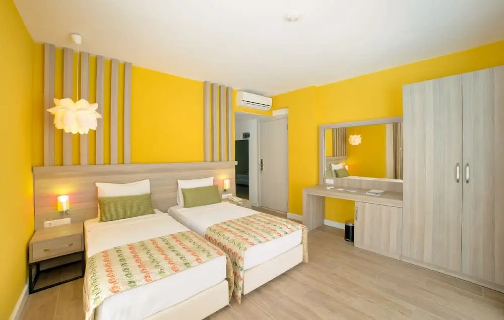 Ladonia Hotels Mio Bianco