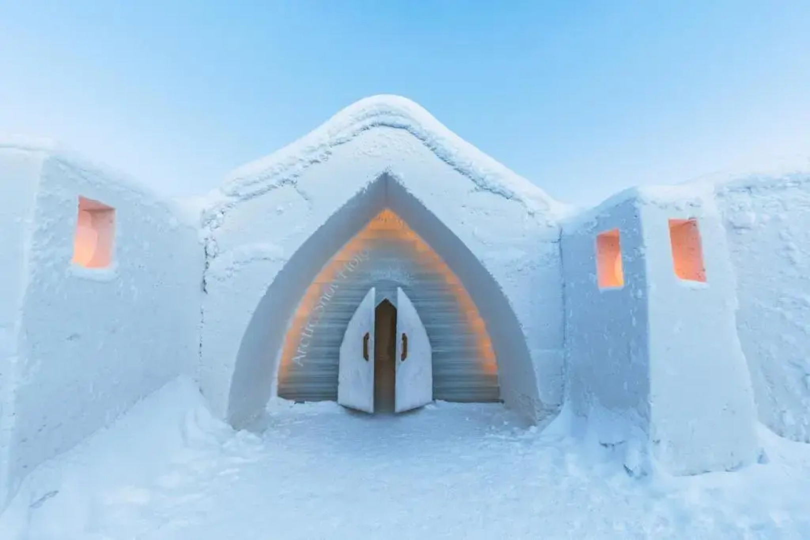 Arctic SnowHotel & Glass Igloos