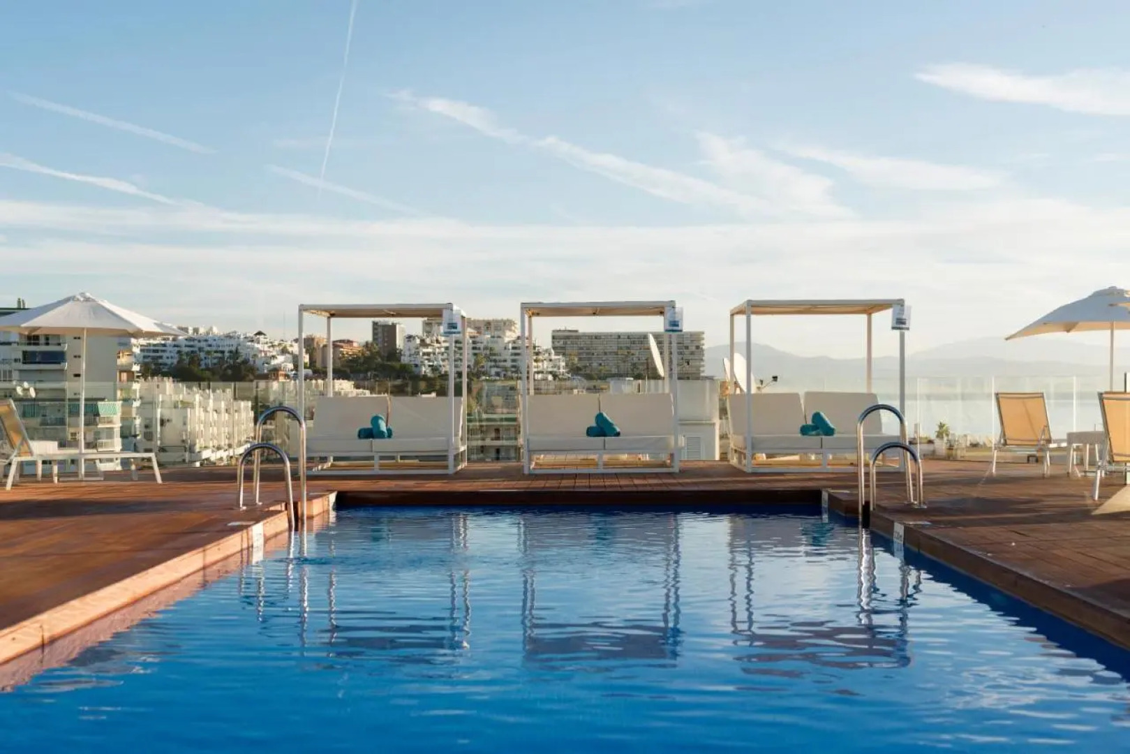 Отель AluaSun Lago Rojo - Adults Recommended