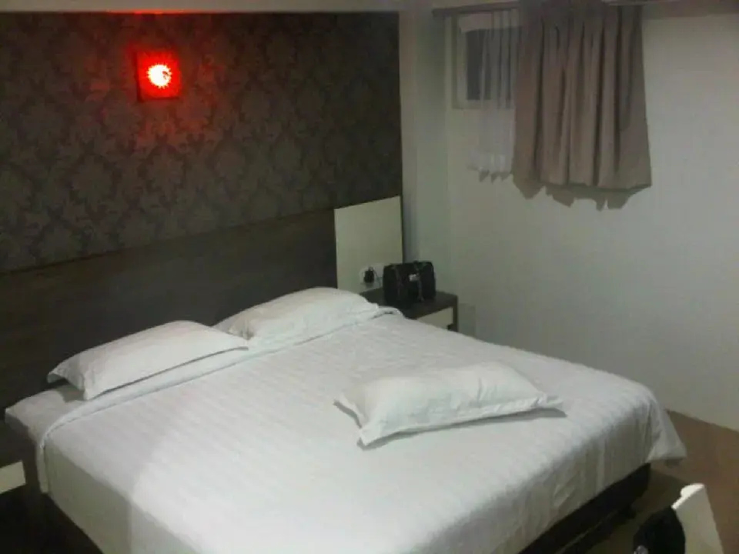 Seasons Boutique Hotel