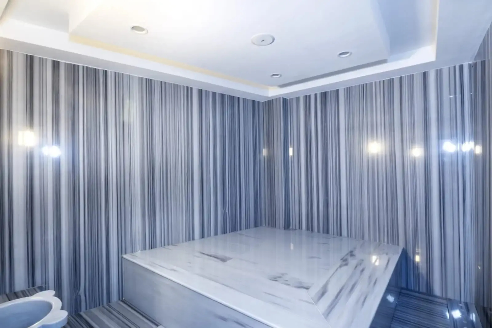 Elysee Hotel
