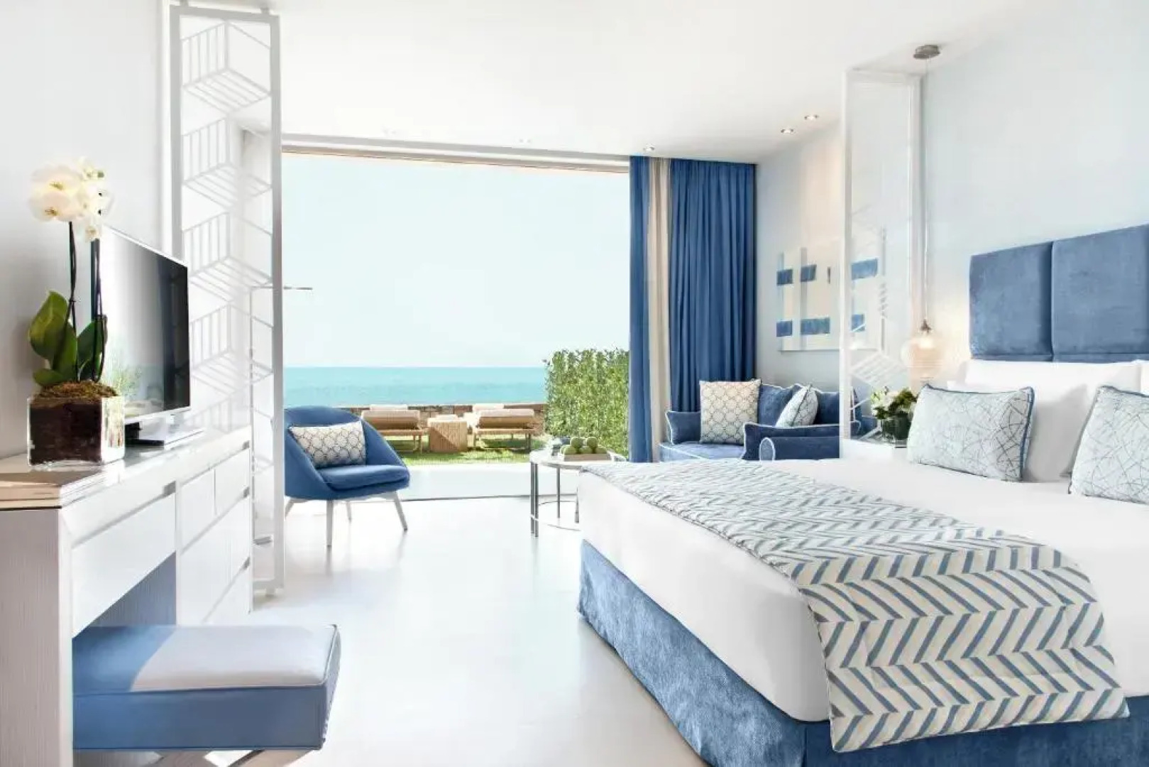 Отель Ikos Oceania