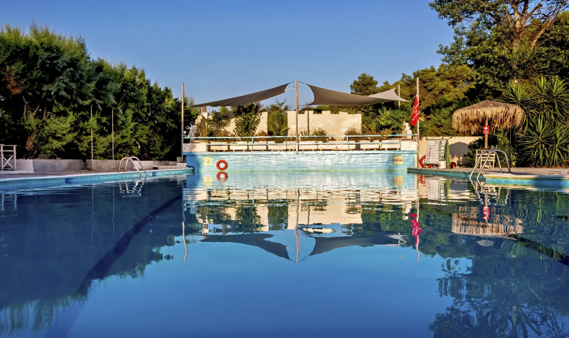 The Grove Seaside Hotel