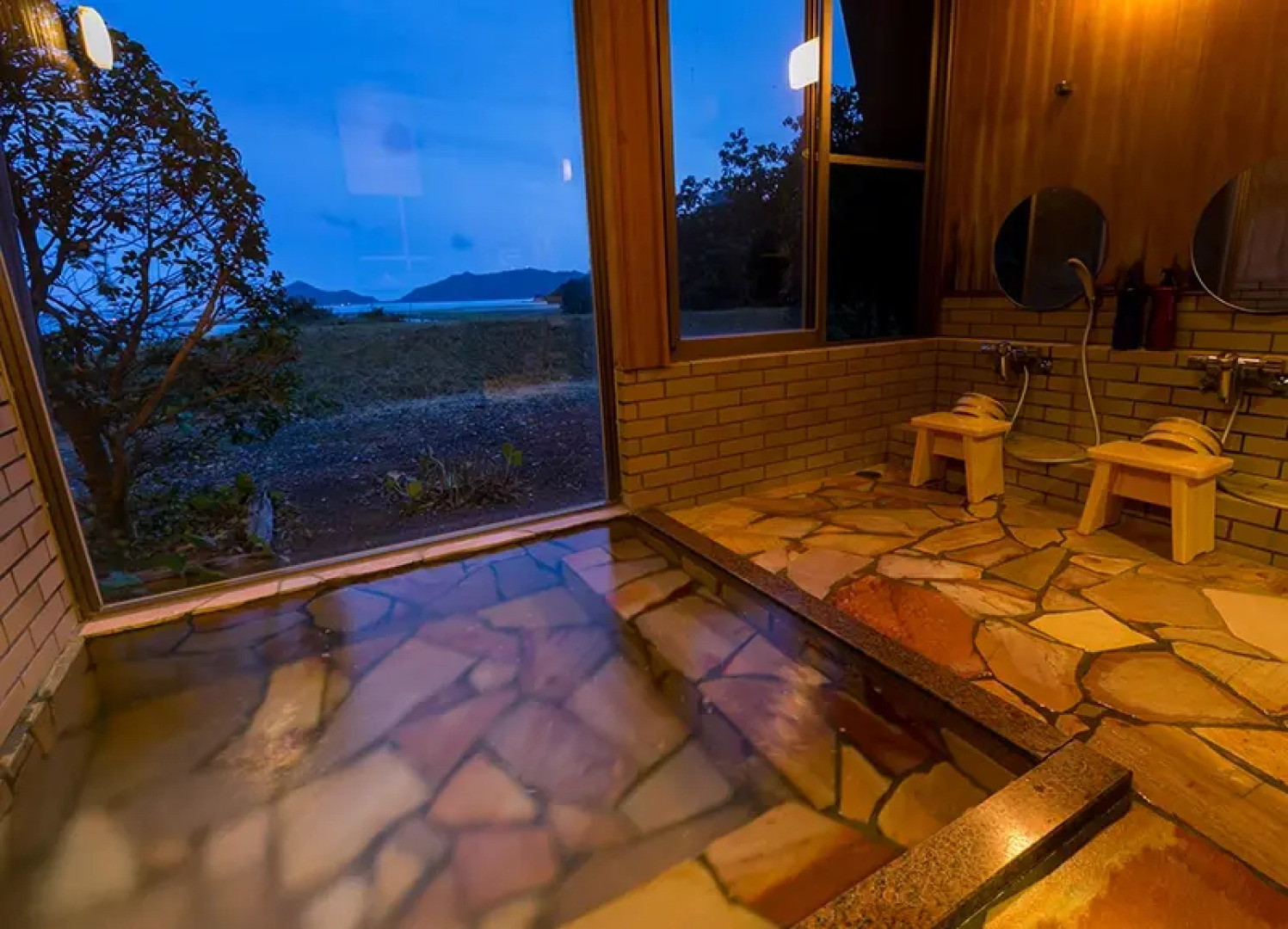 Sazareishi Takashima