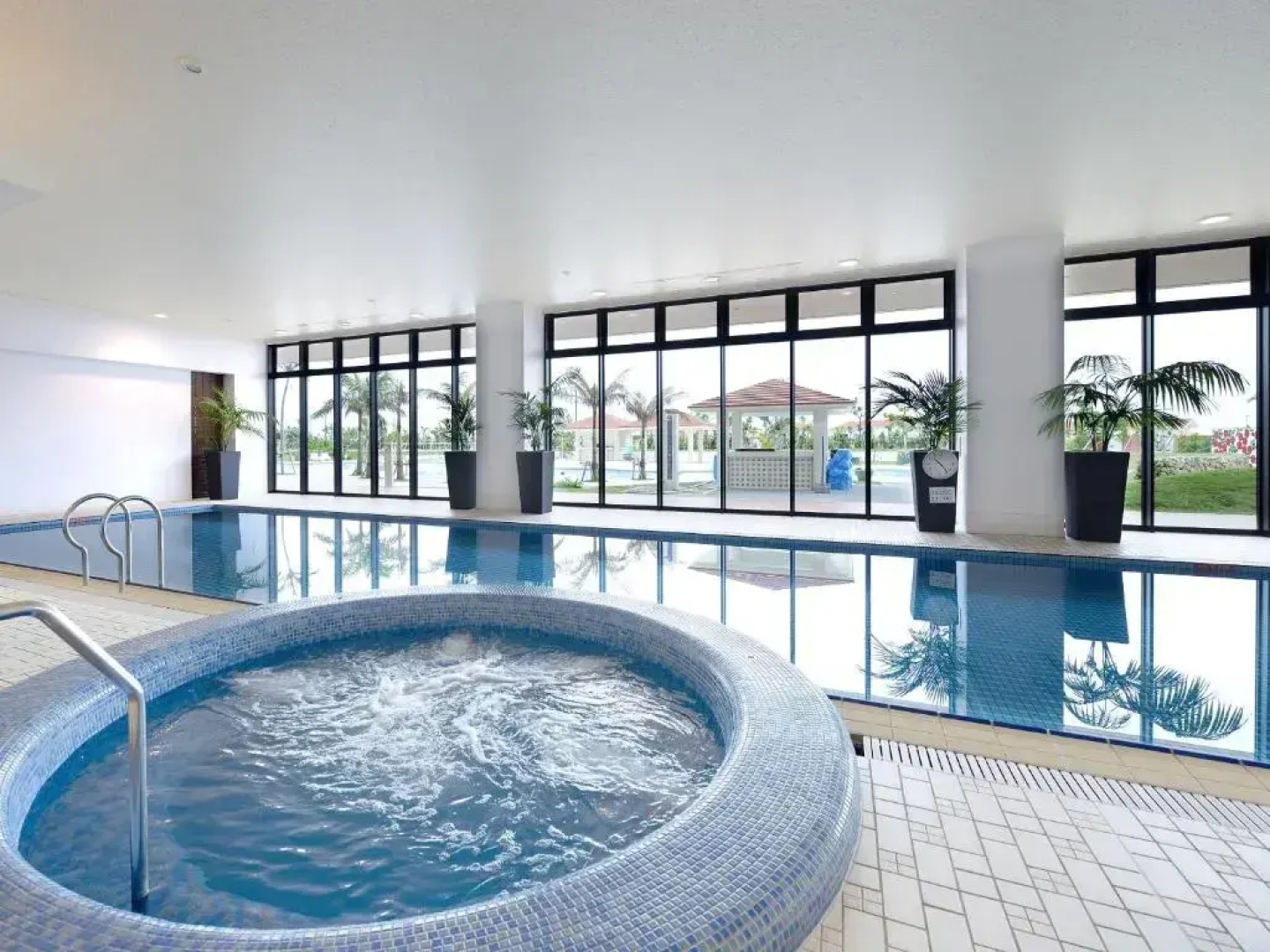 Отель Southern Beach Hotel & Resort Okinawa