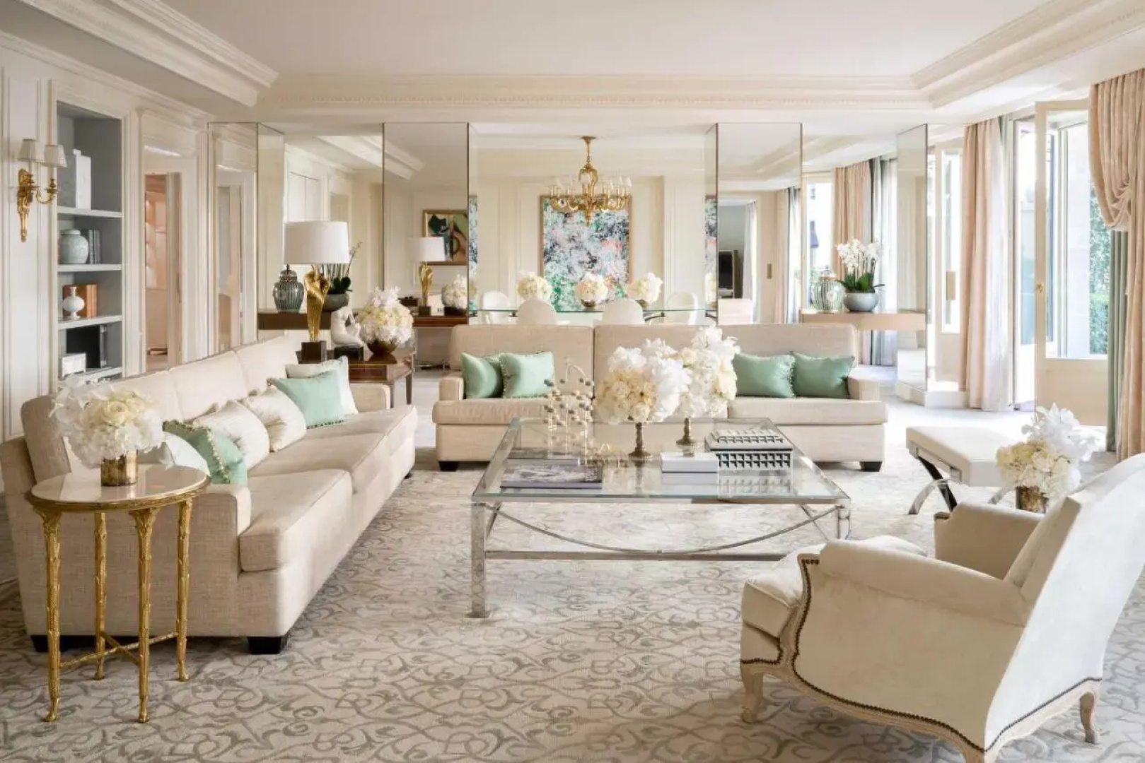 Отель Four Seasons George V
