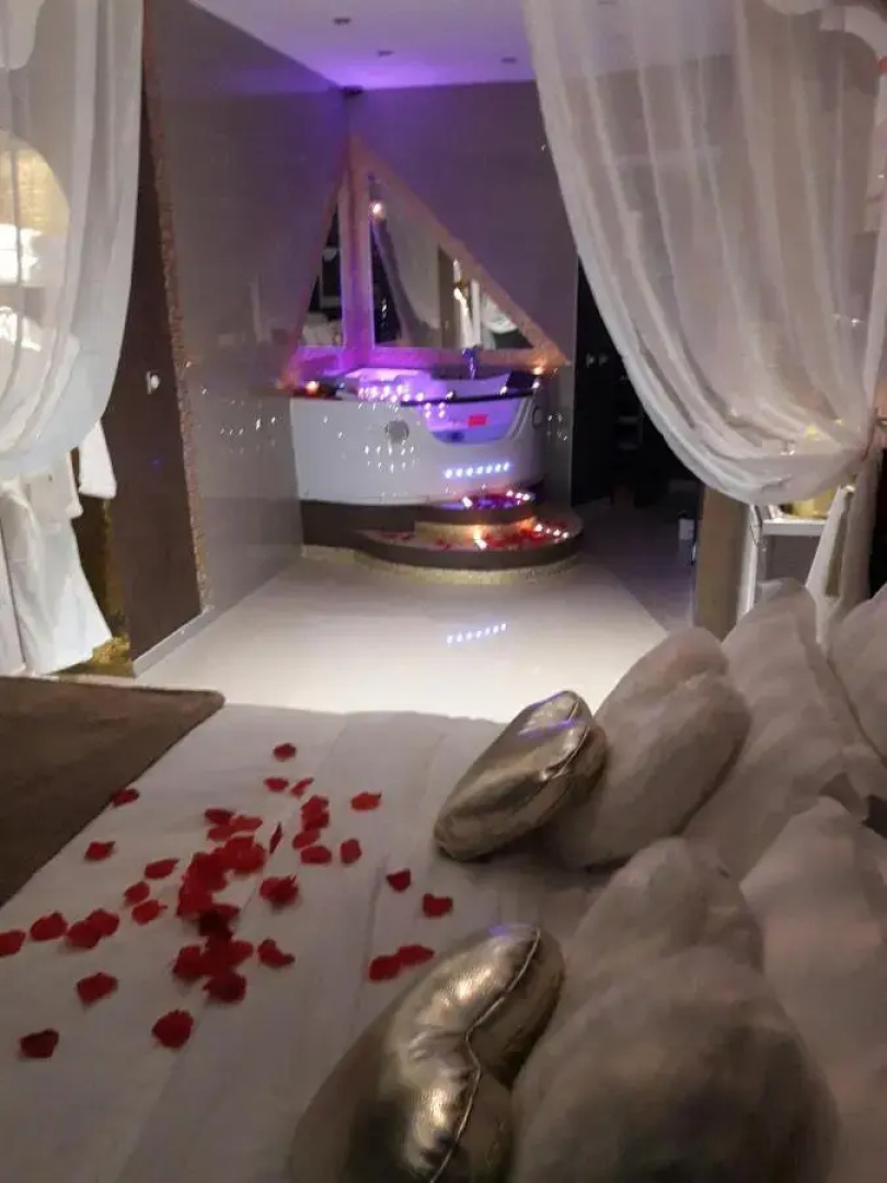 Le Love Spa