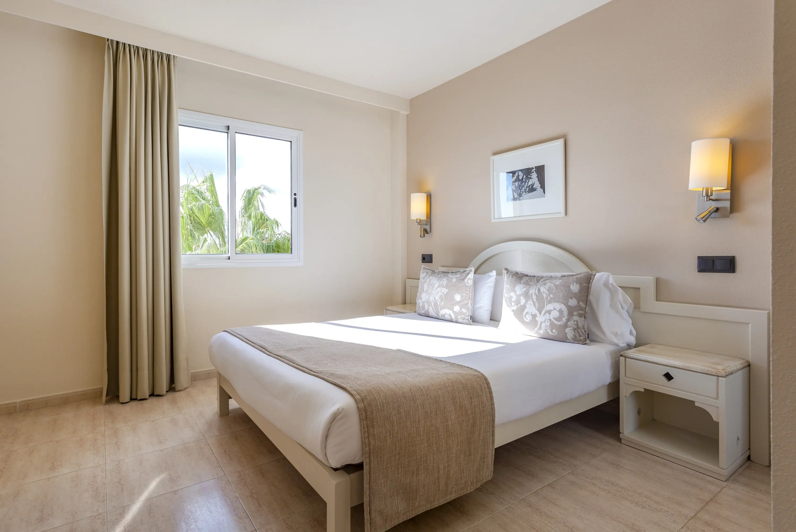 Marins Playa Suites
