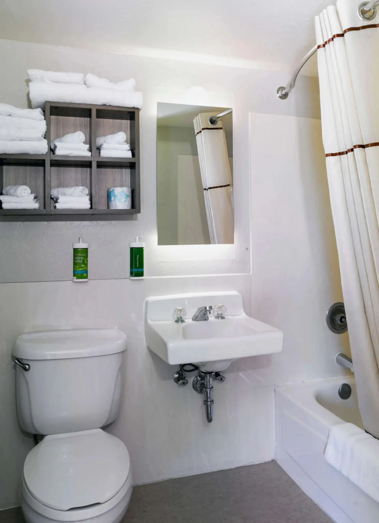 Yavapai Lodge - West & East