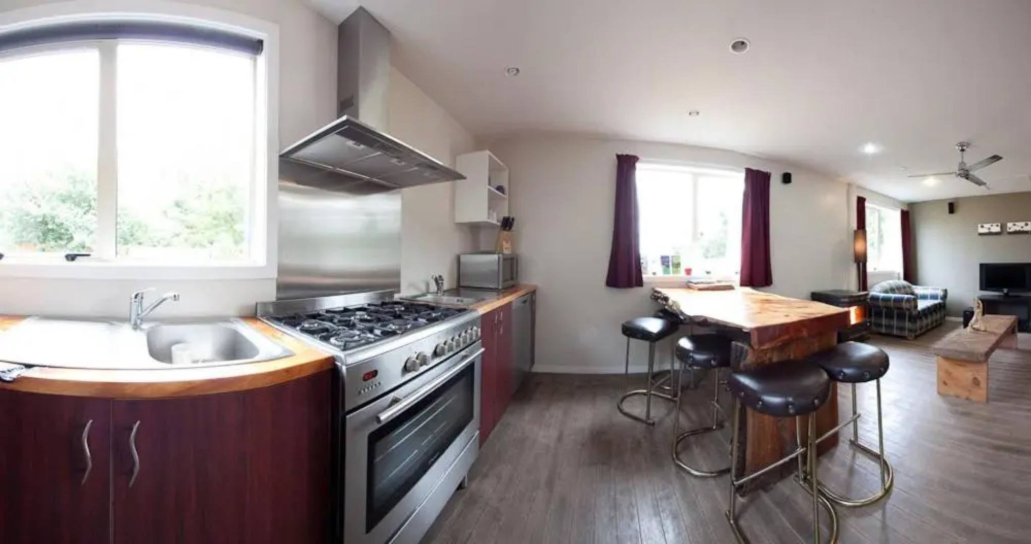 Springfield Motel & Lodge