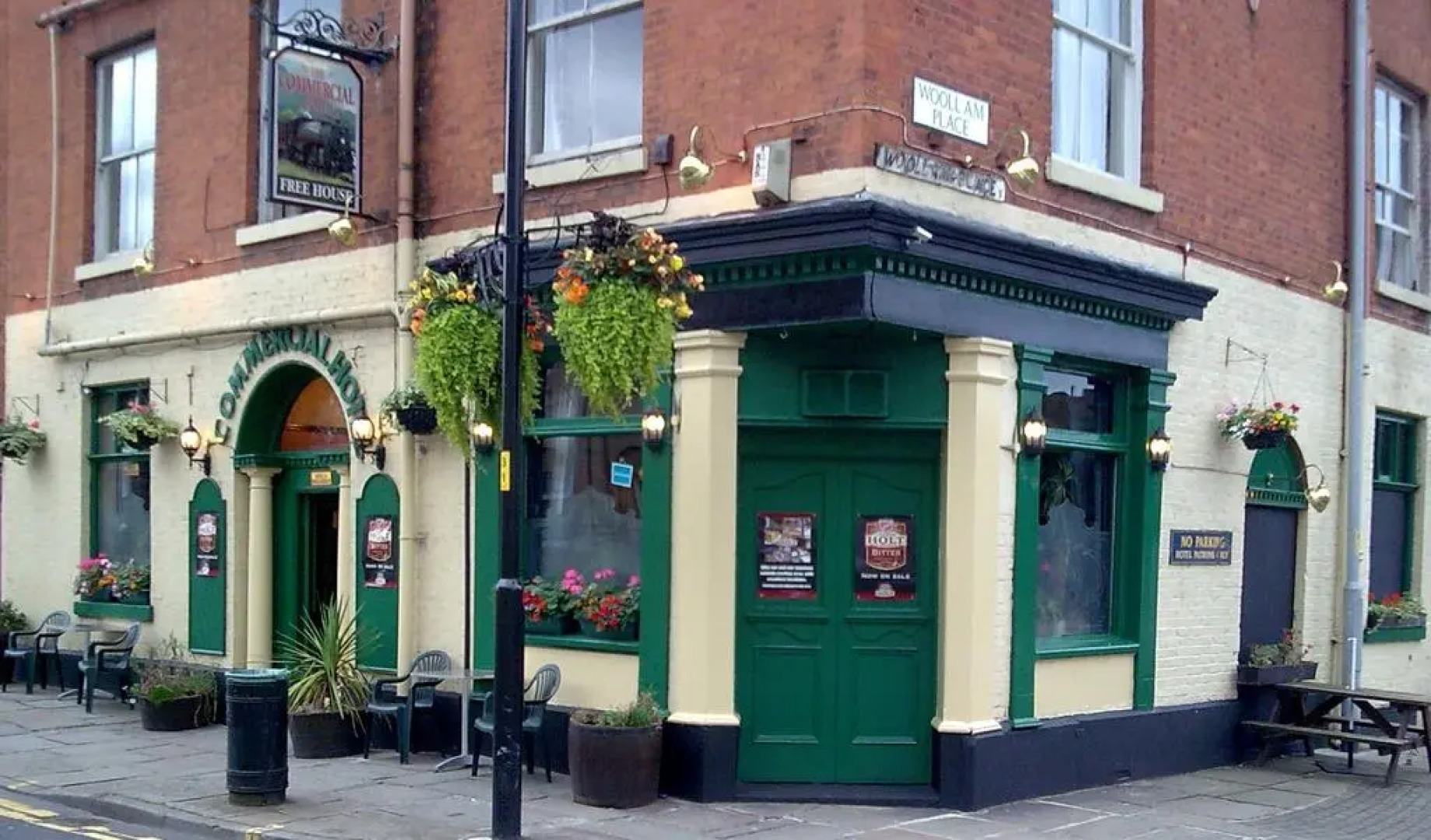 The Commercial Hotel