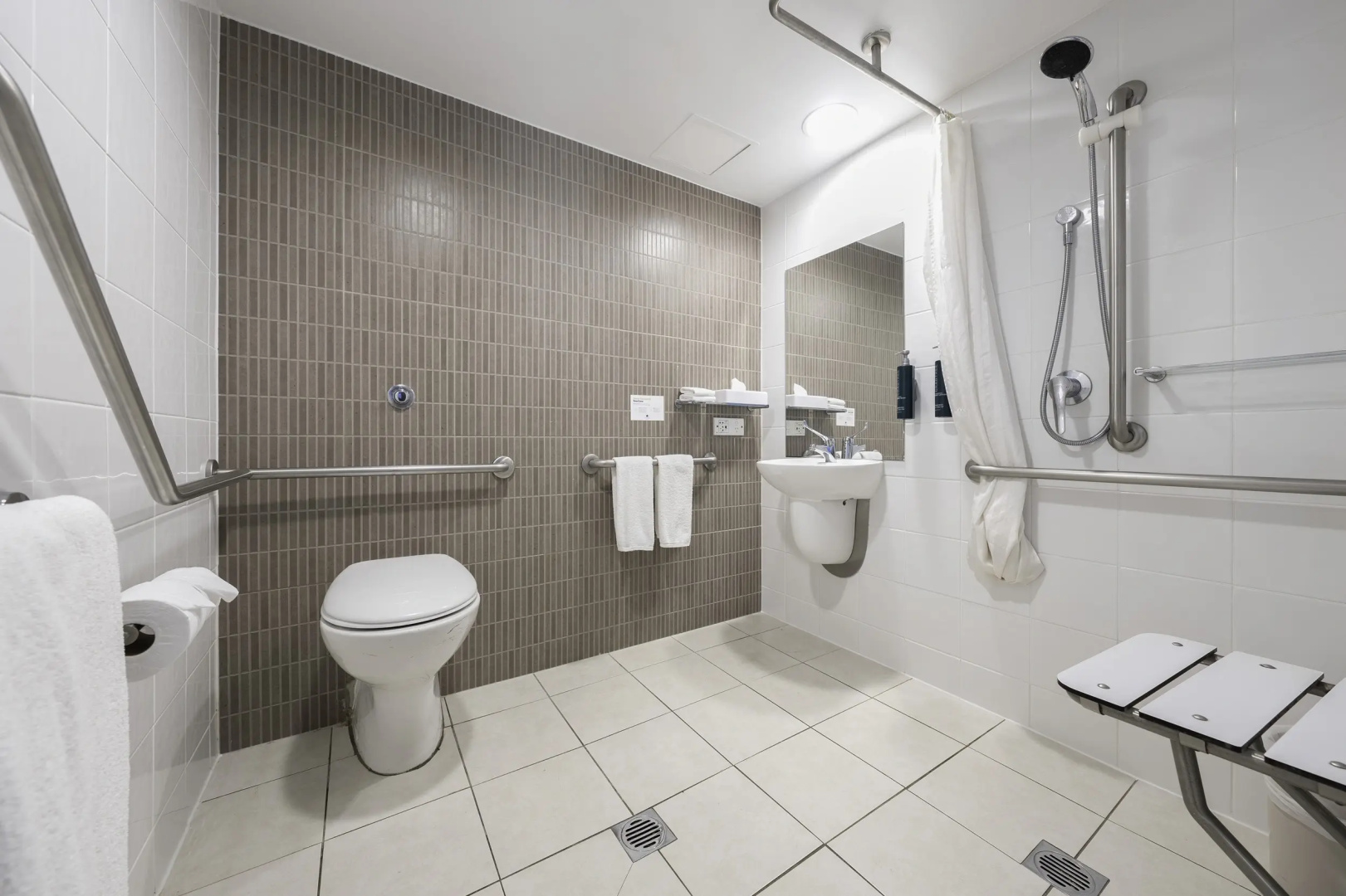 DoubleTree by Hilton Hotel Cairns