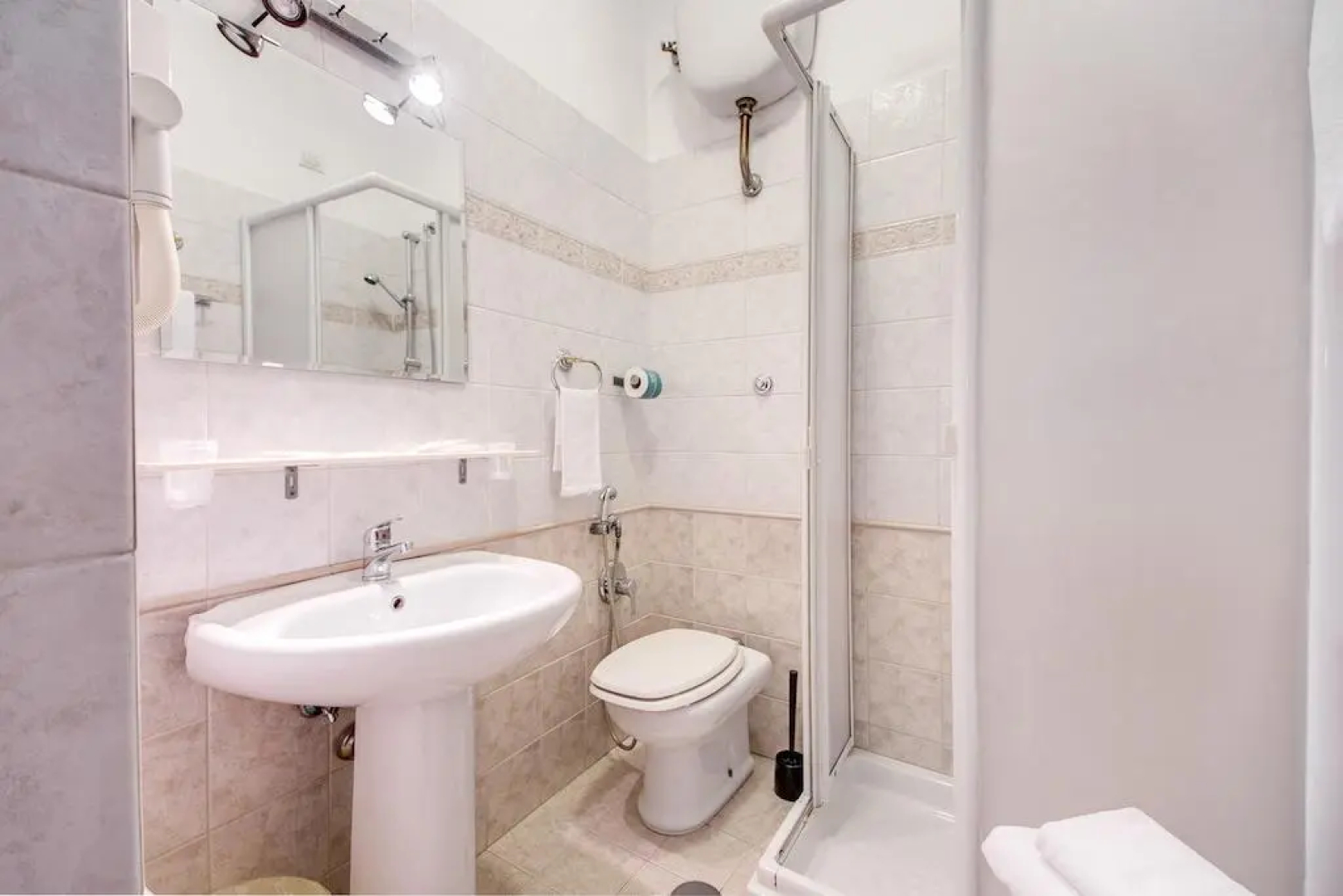 Alius Hotel