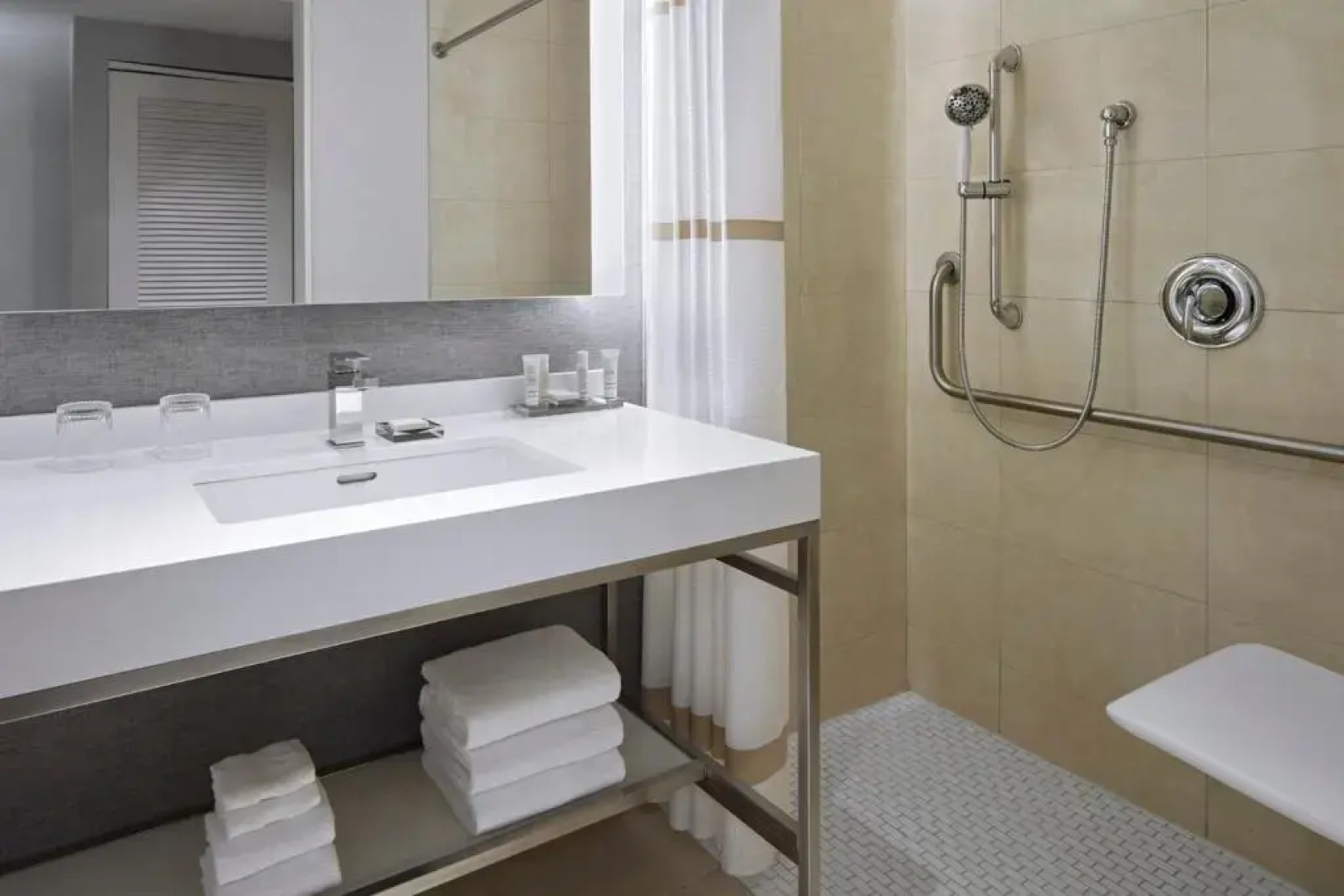 Halifax Marriott Harbourfront Hotel