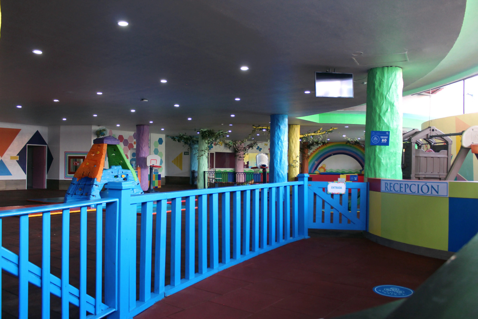 Отель Seadust Cancun Family Resort