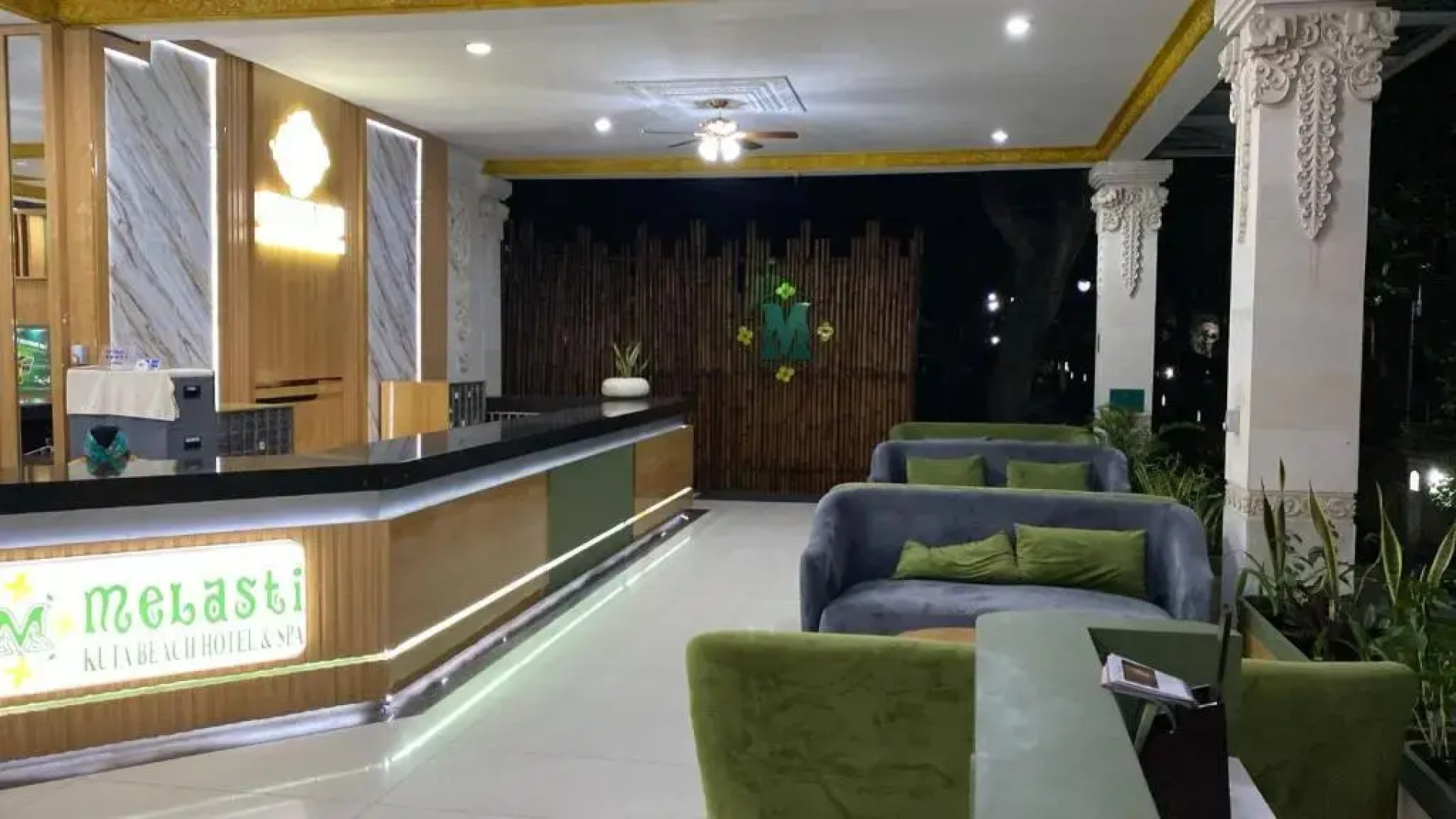 Отель Melasti Kuta Beach Hotel and Spa