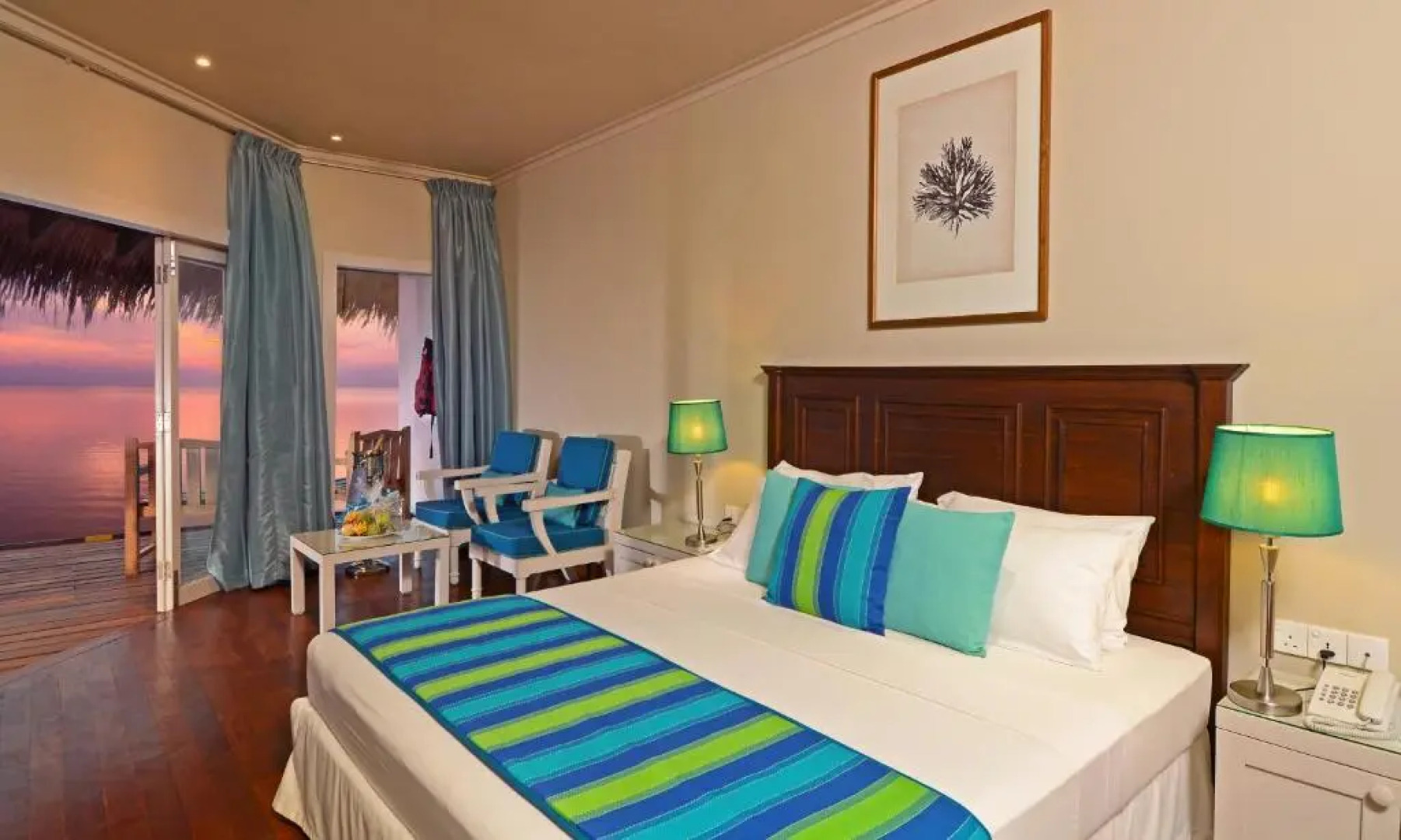 Отель Adaaran Club Rannalhi 