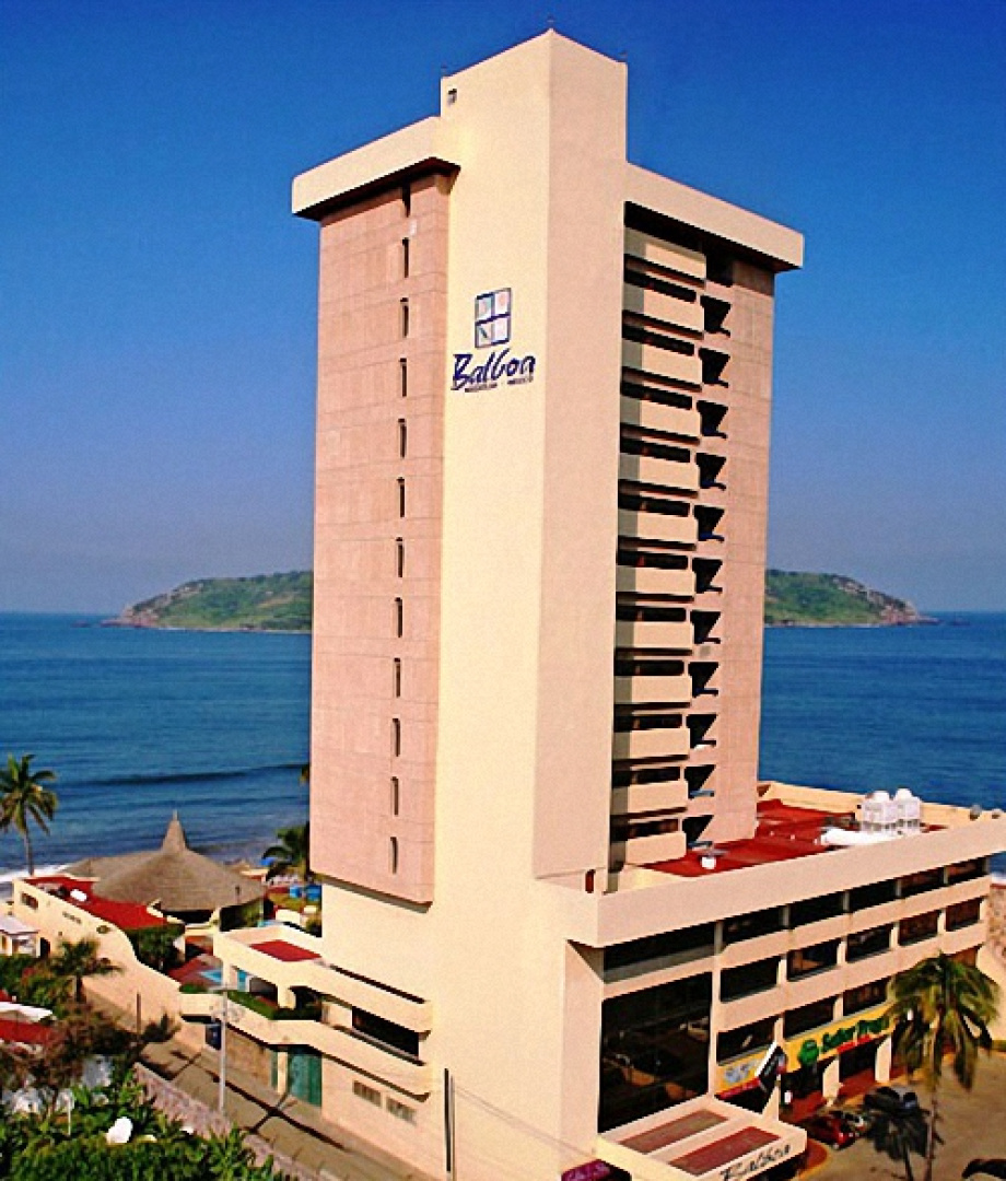 Balboa Towers - cloosed