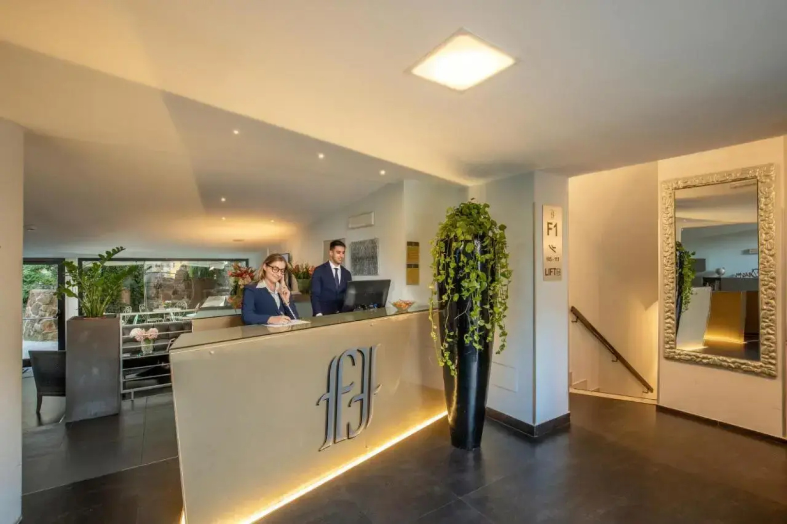 Fragrance Hotel St. Peter
