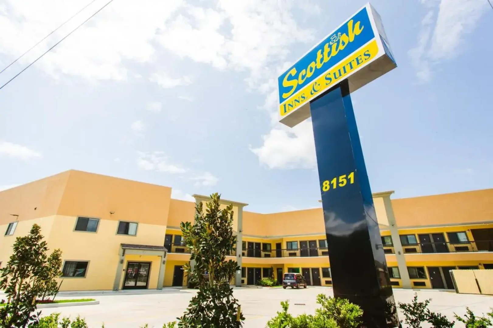Scottish Inn & Suites