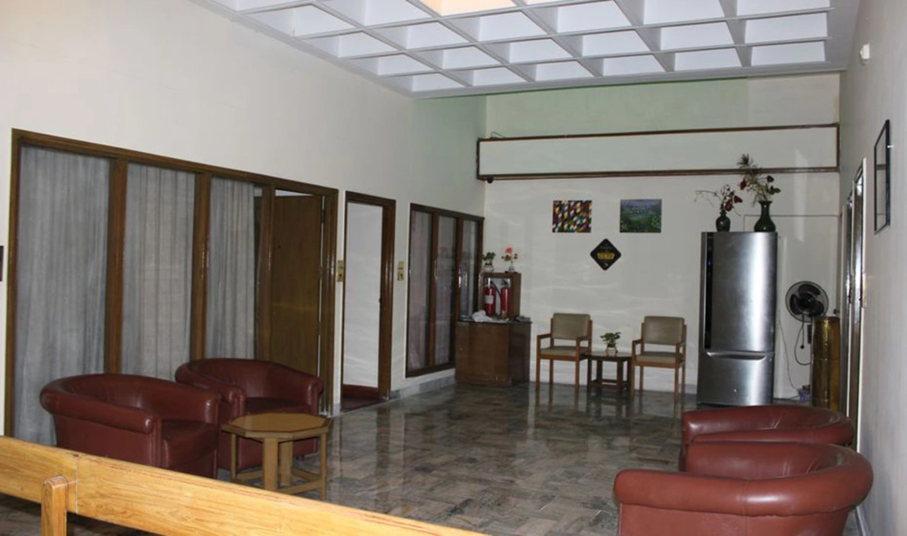 OYO Premium Sector 26 Madhya Marg
